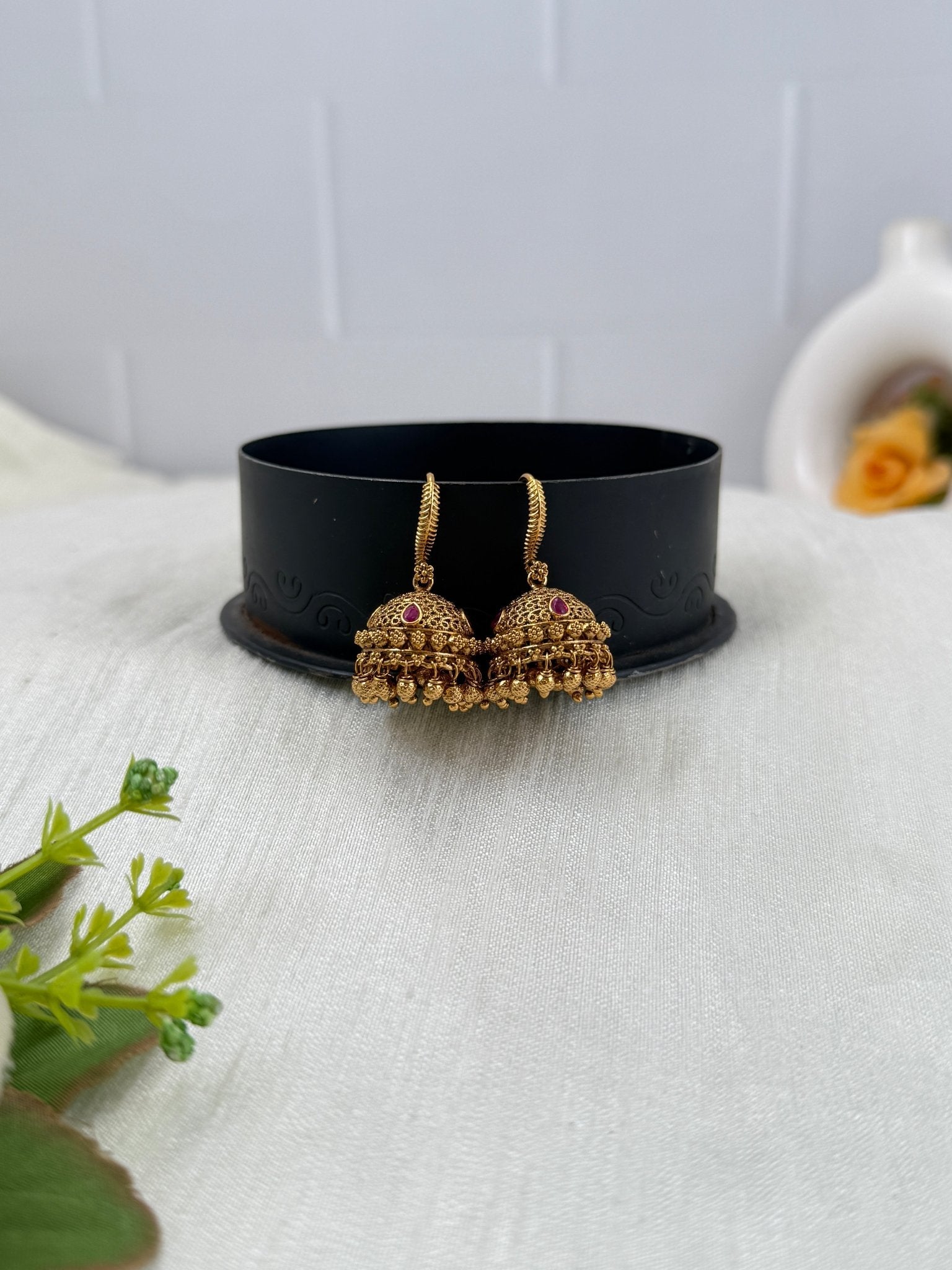 Luxurious Antique Jhumka Earrings 0824 - Mahilas