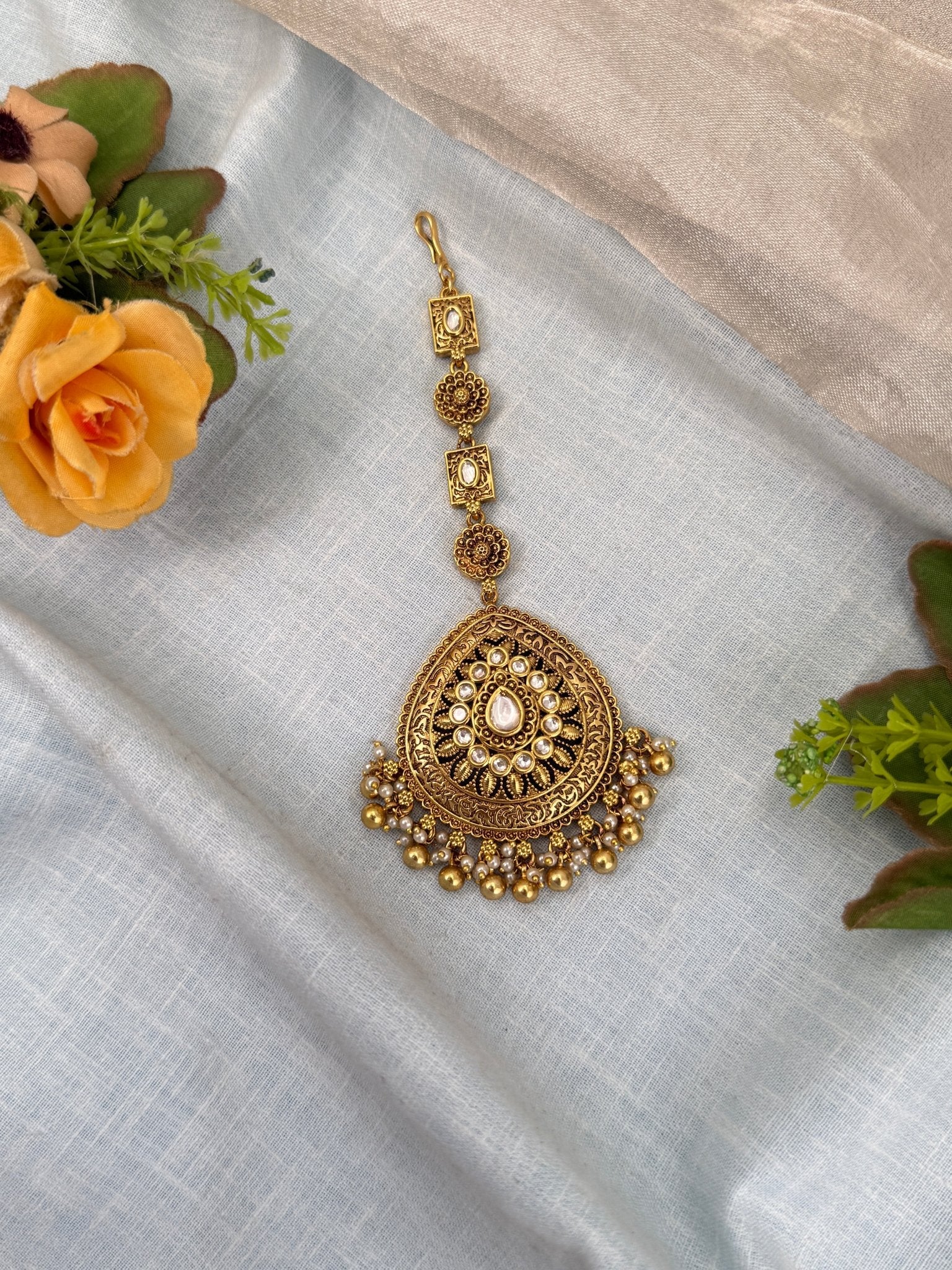 Luxurious Antique Kundan Maang Tikka 468 - Mahilas