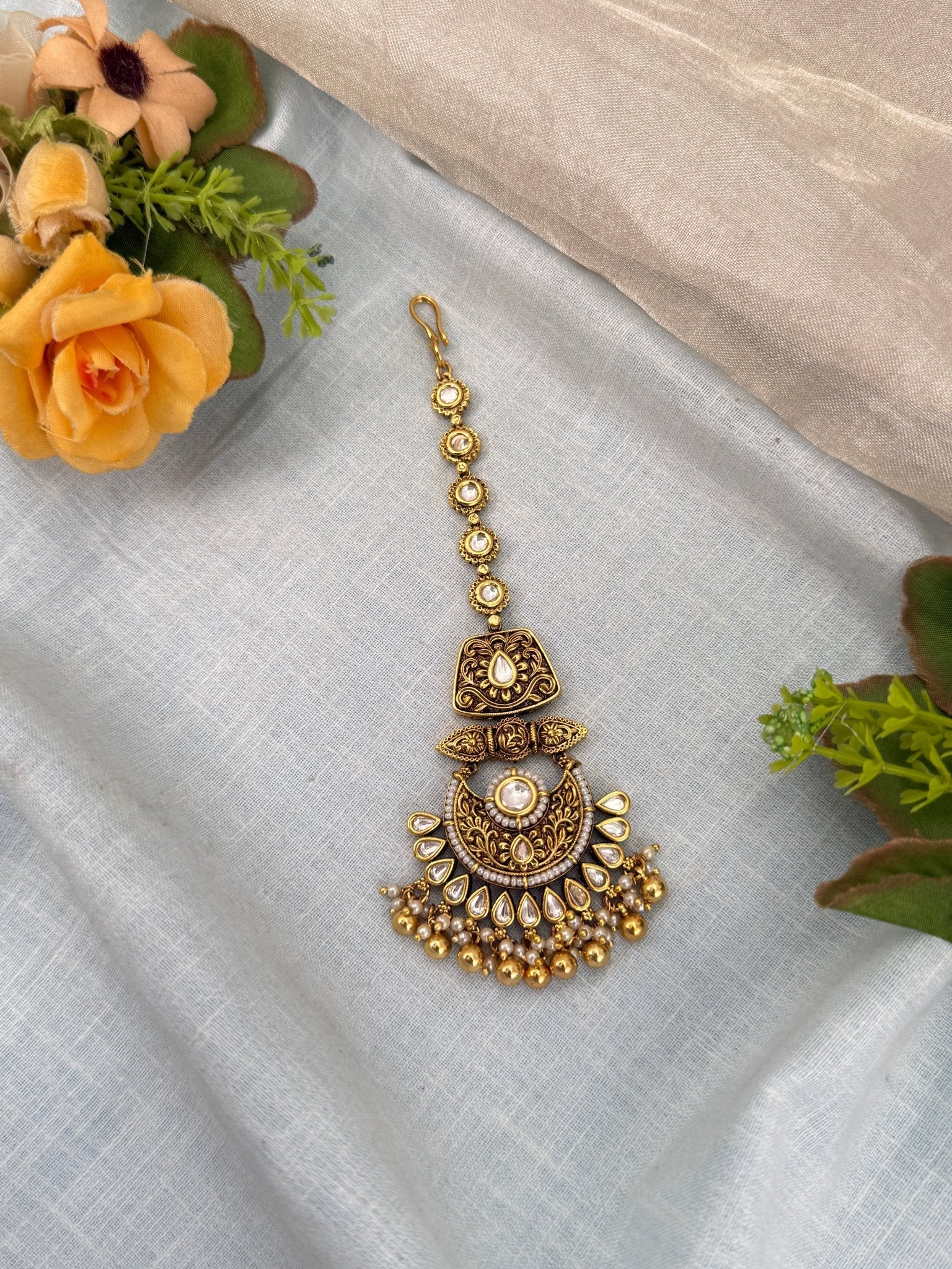 Luxurious Antique Kundan Maang Tikka 470 - Mahilas
