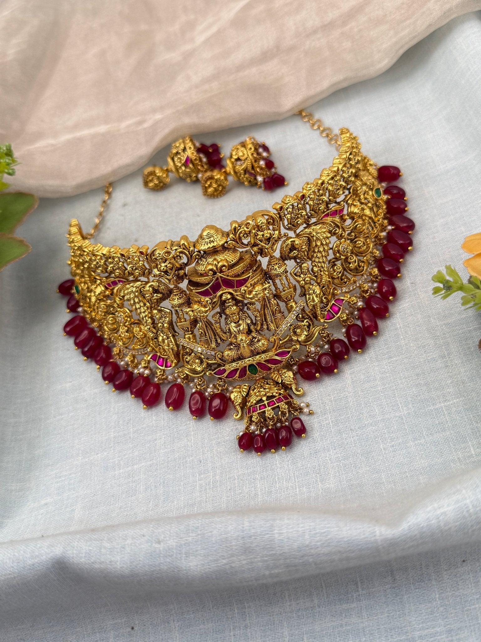 Luxurious Antique Lakshmi Choker Necklace Set 0741 - Mahilas