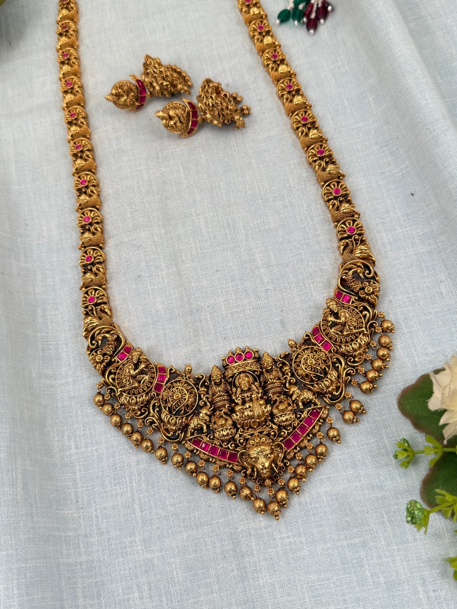 Luxurious Antique Lakshmi Long Necklace Set 0346 - Mahilas