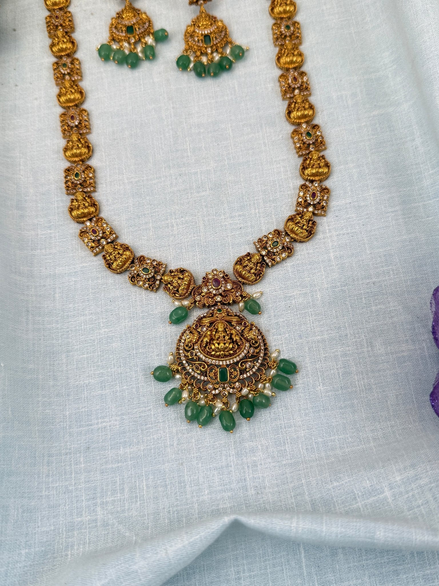 Luxurious Antique Lakshmi Long Necklace Set 0584 - Mahilas