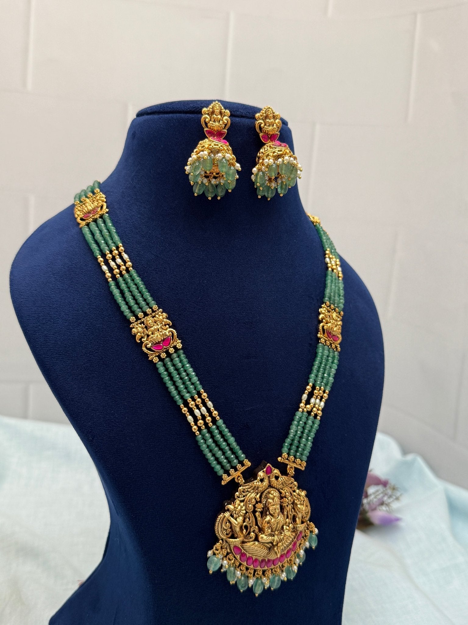 Luxurious Antique Layer Necklace Set 591 - Mahilas