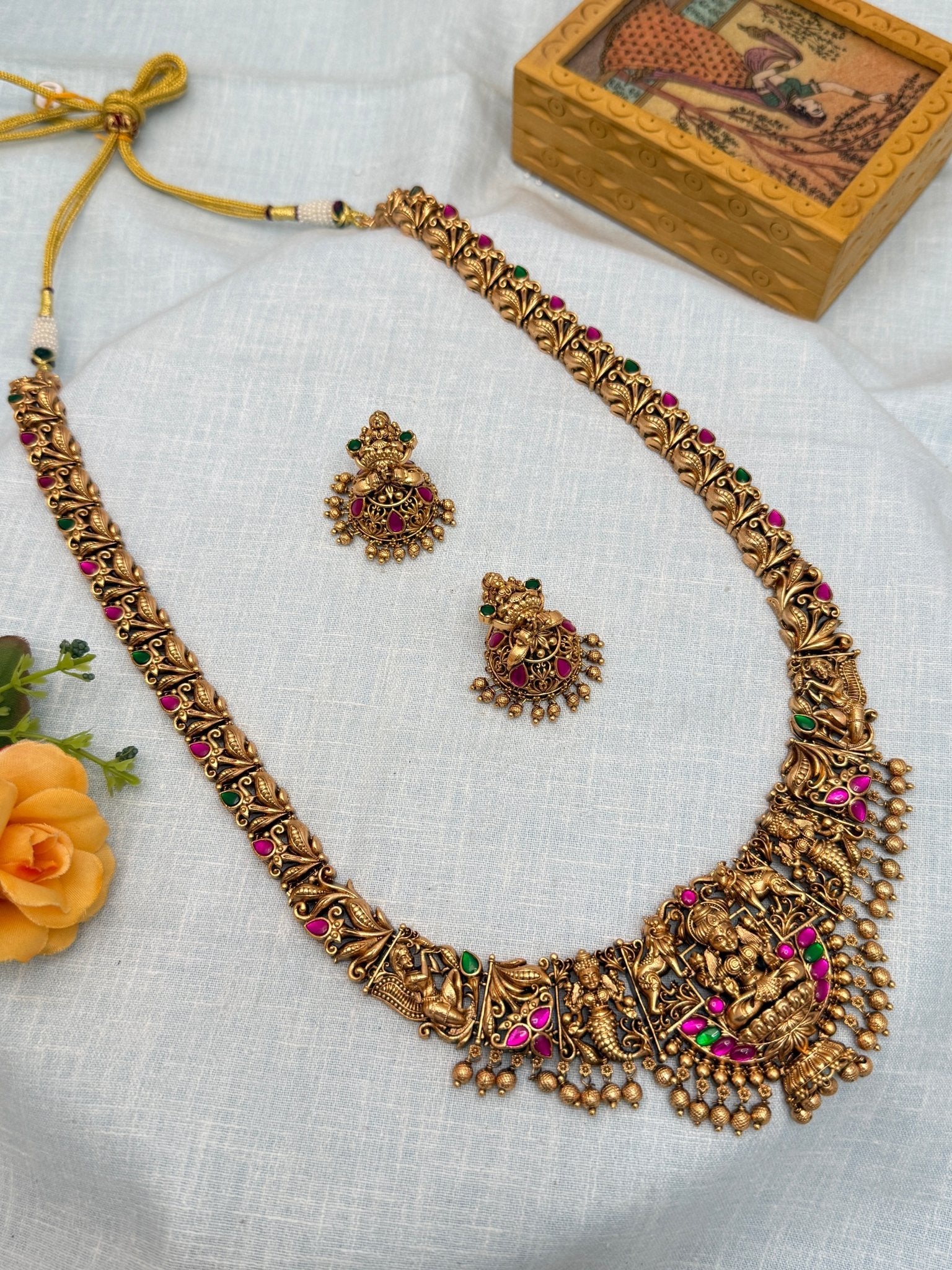 Luxurious Antique Long Necklace 480 - Mahilas