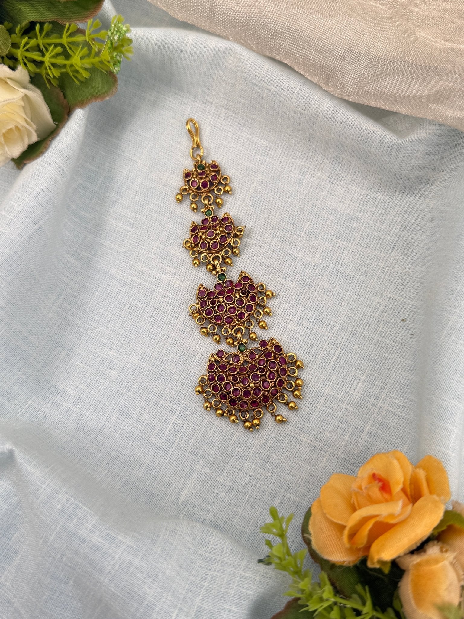 Luxurious Antique Maang Tikka 485 - Mahilas