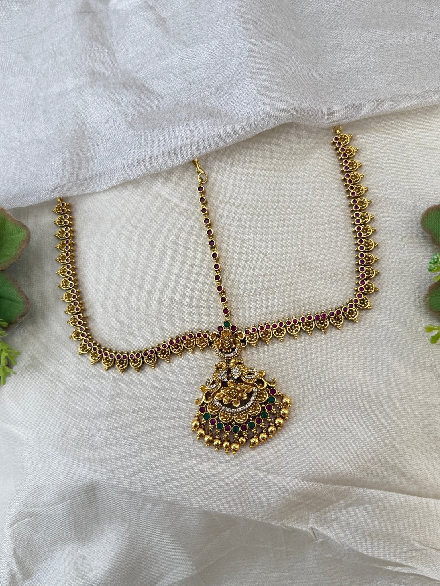 Luxurious Antique Maang Tikka Mathapatti 526 - Mahilas