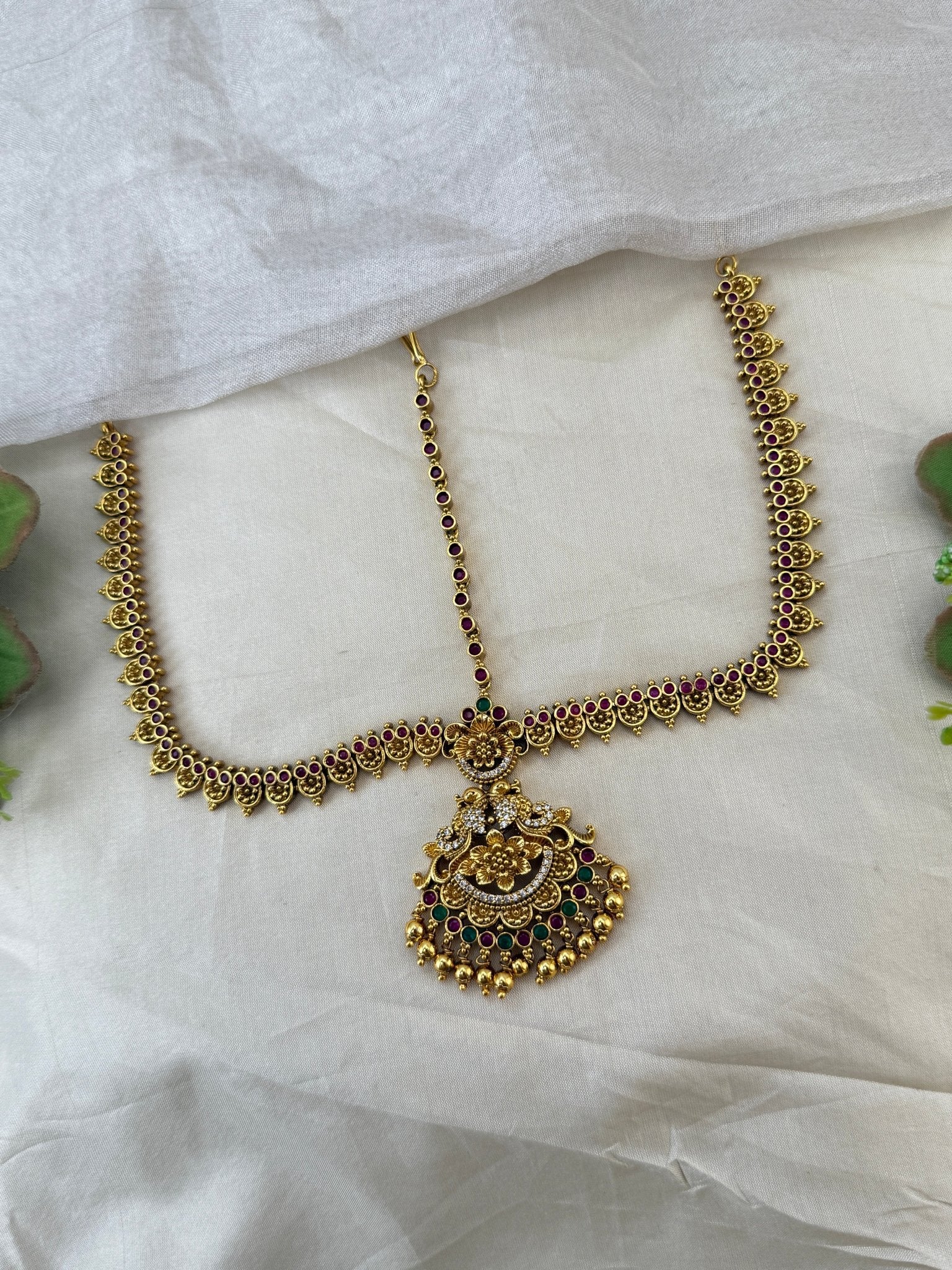 Luxurious Antique Maang Tikka Mathapatti 526 - Mahilas