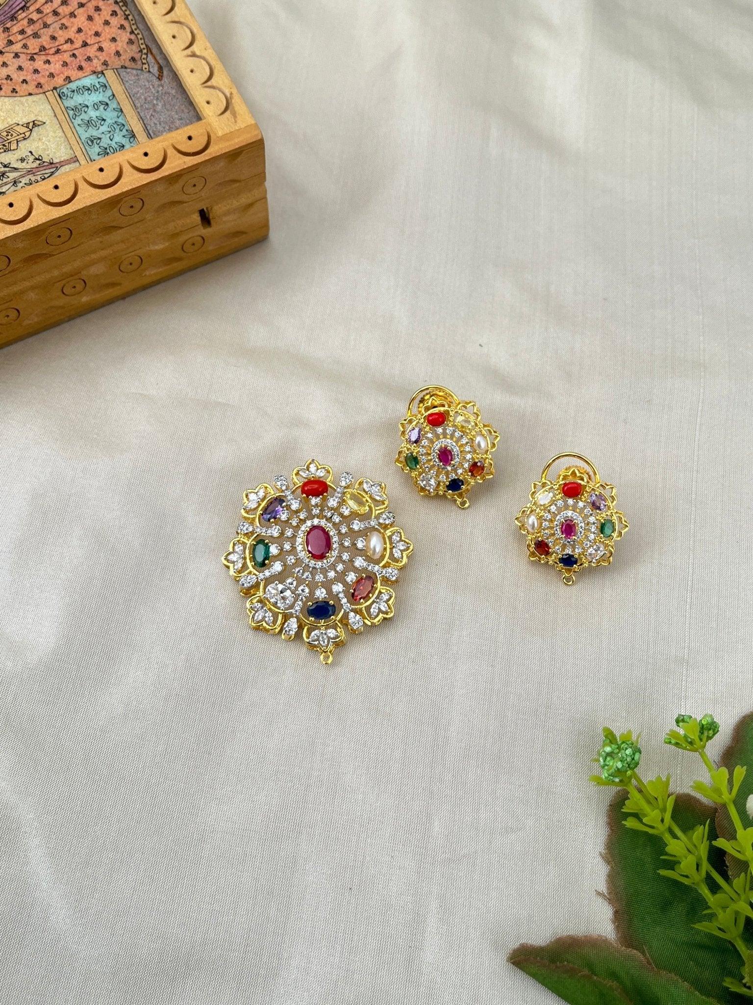 Luxurious Antique Navaratna Pendant 152 - Mahilas