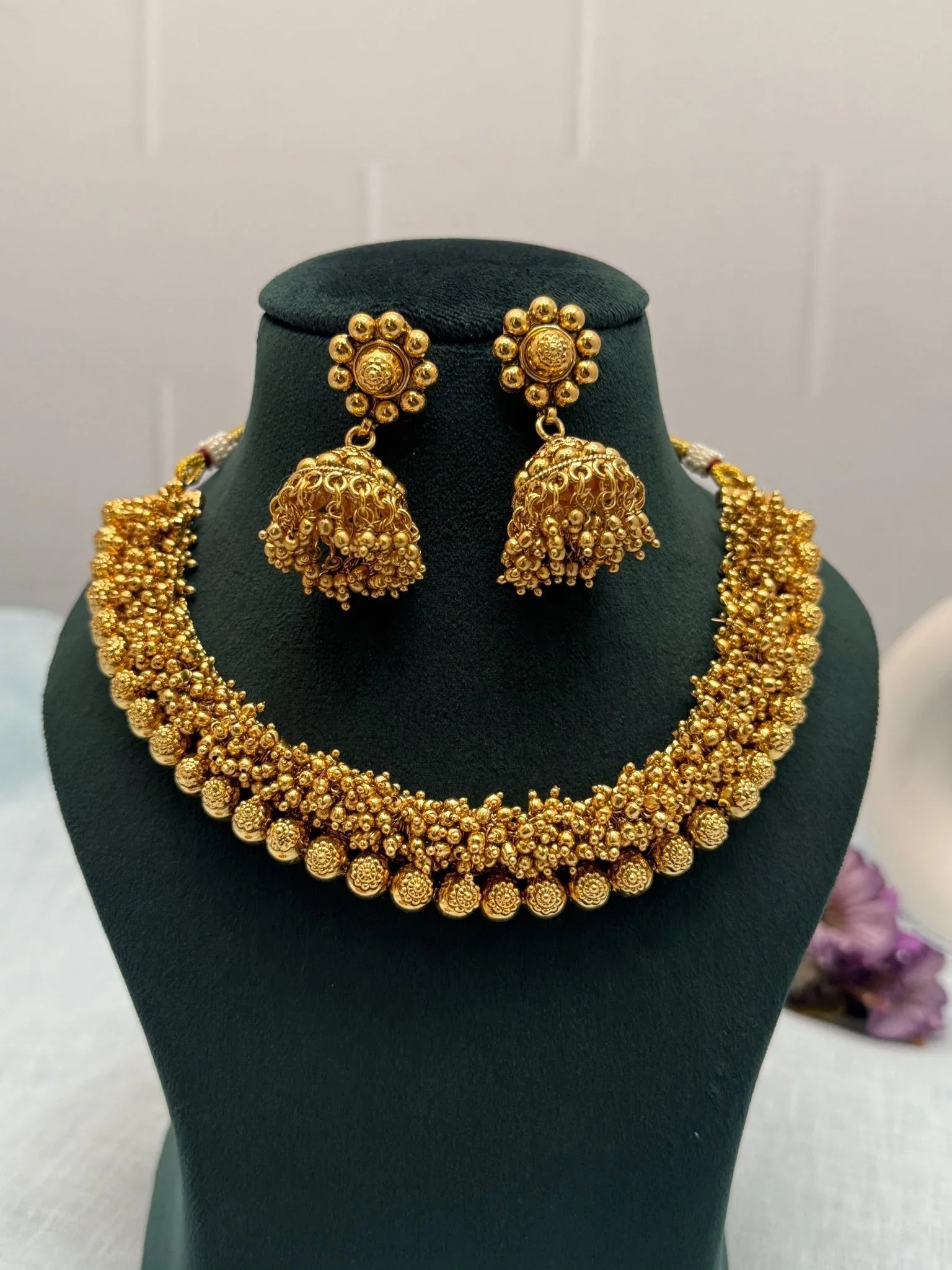 Luxurious Antique Necklace Set 651 - Mahilas
