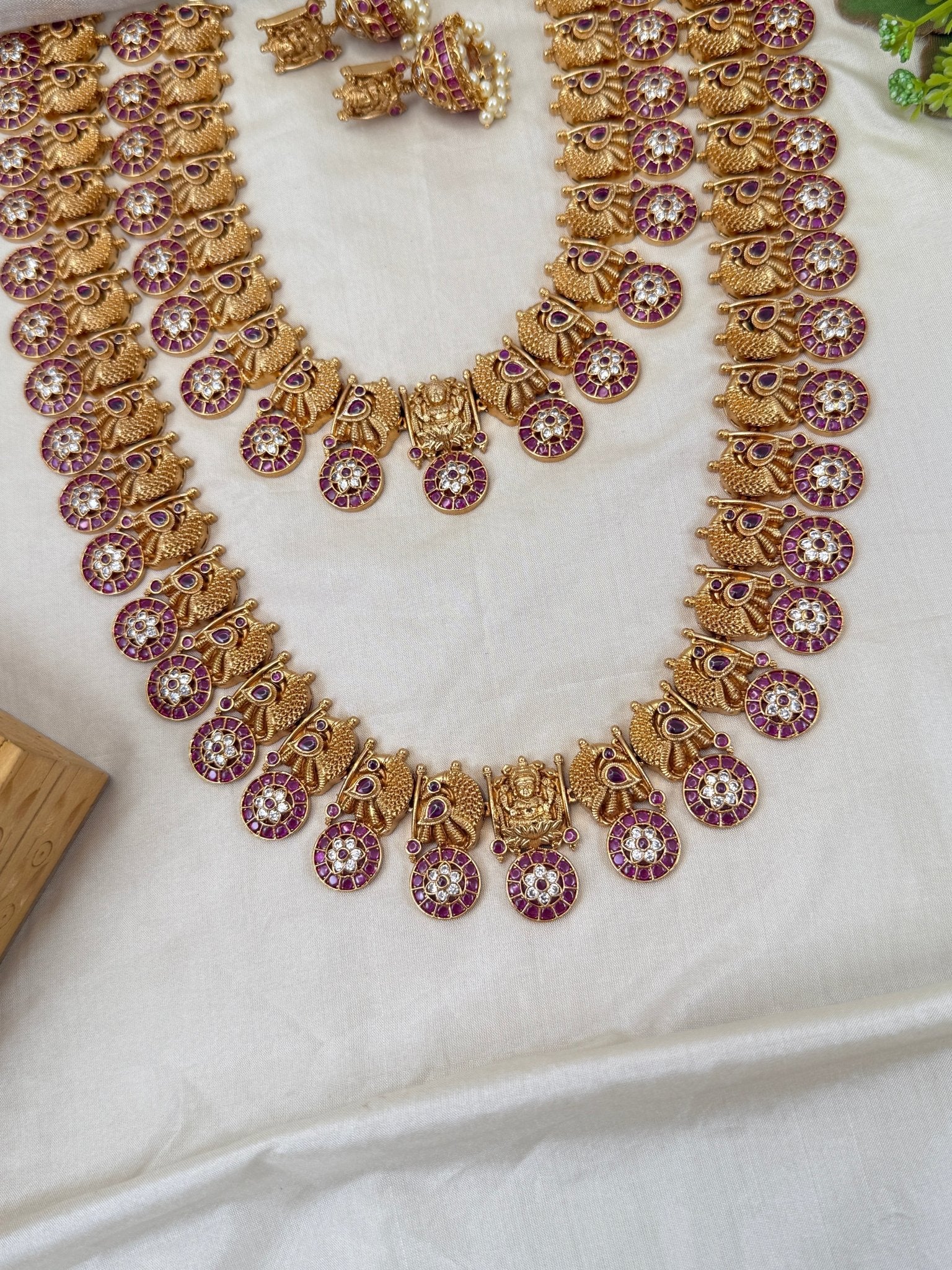 Luxurious Antique Peacock Bottumala Bridal Necklace Set 0504 - Mahilas