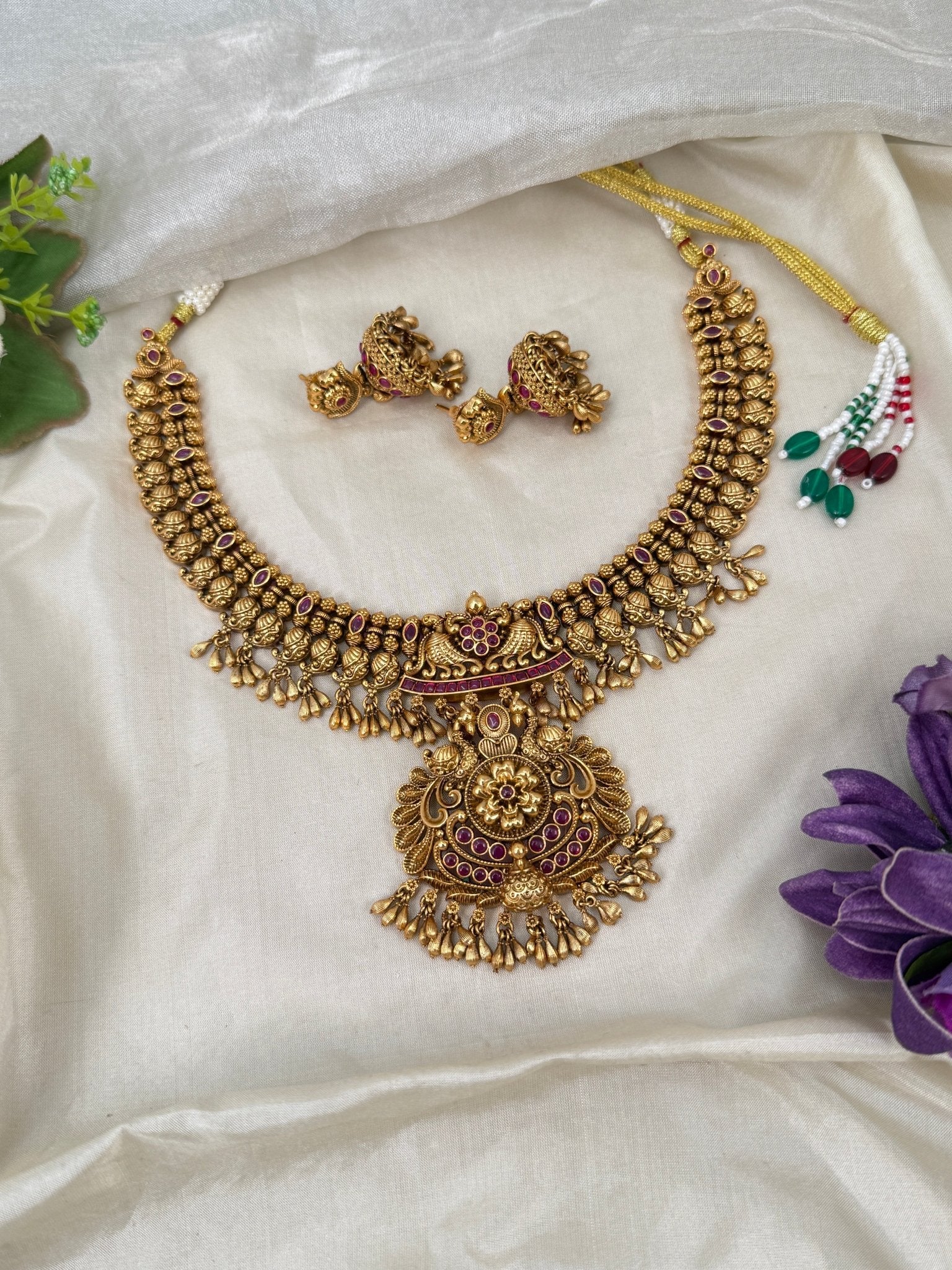 Luxurious Antique Peacock Short Necklace Set 0364 - Mahilas