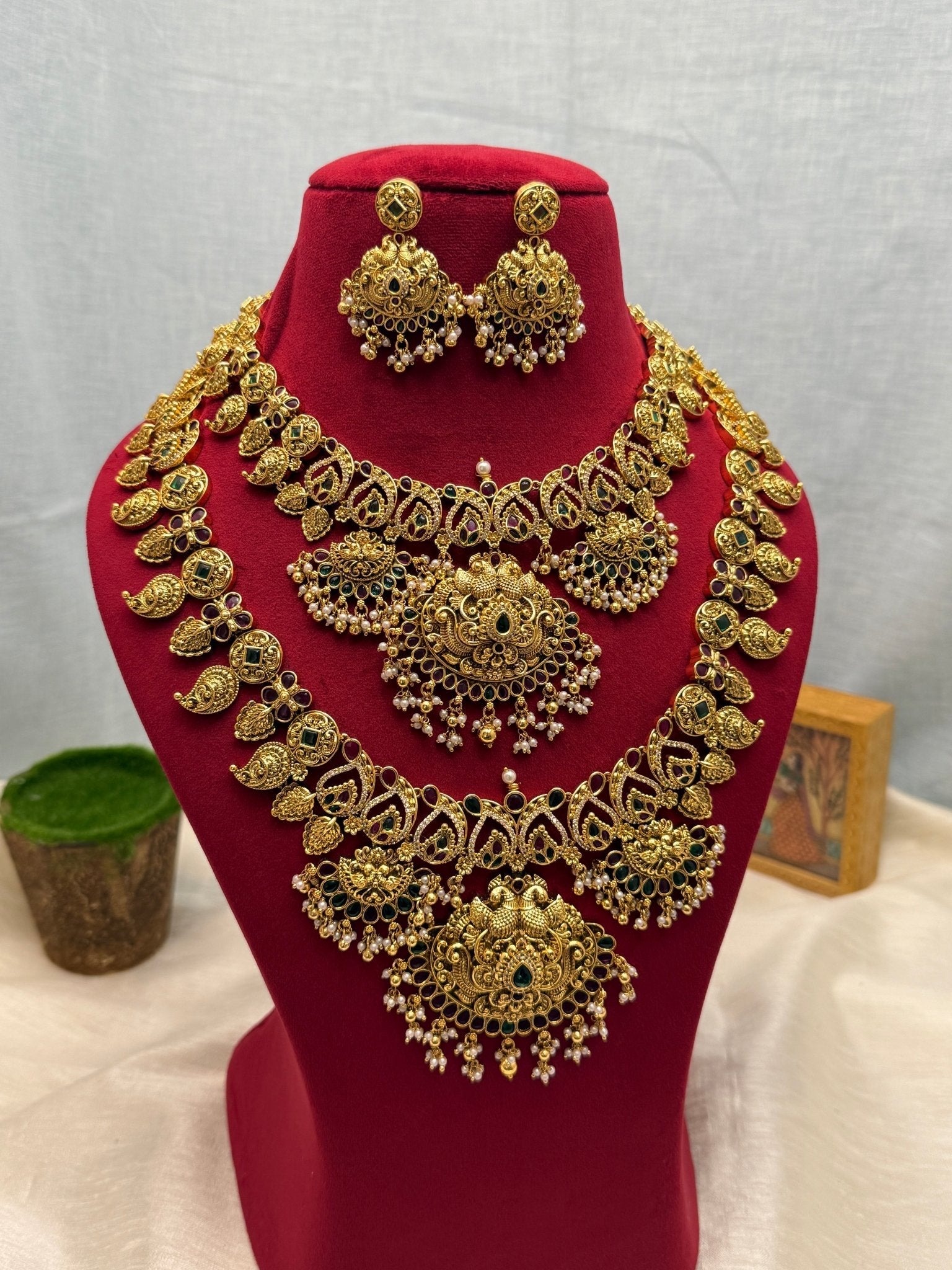 Luxurious Antique Semi Bridal Necklace Set 624 - Mahilas