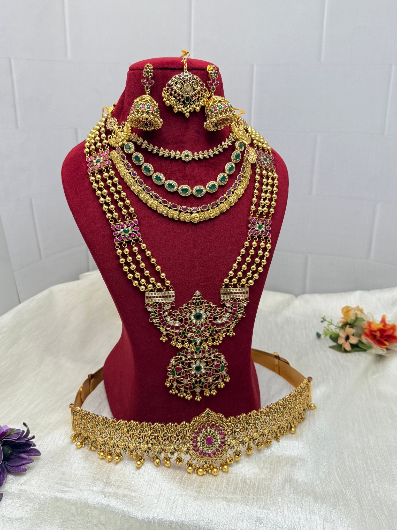 Luxurious Antique Semi Bridal Necklace Set 7 - Mahilas