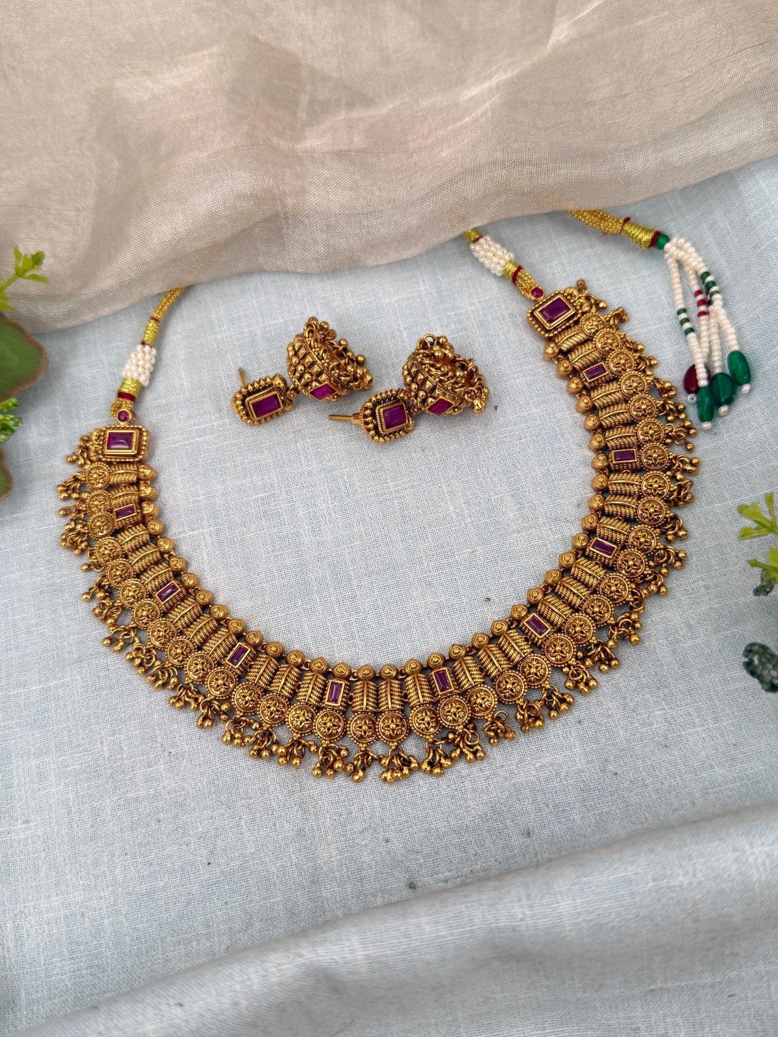 Luxurious Antique Short Necklace Set 0378 - Mahilas