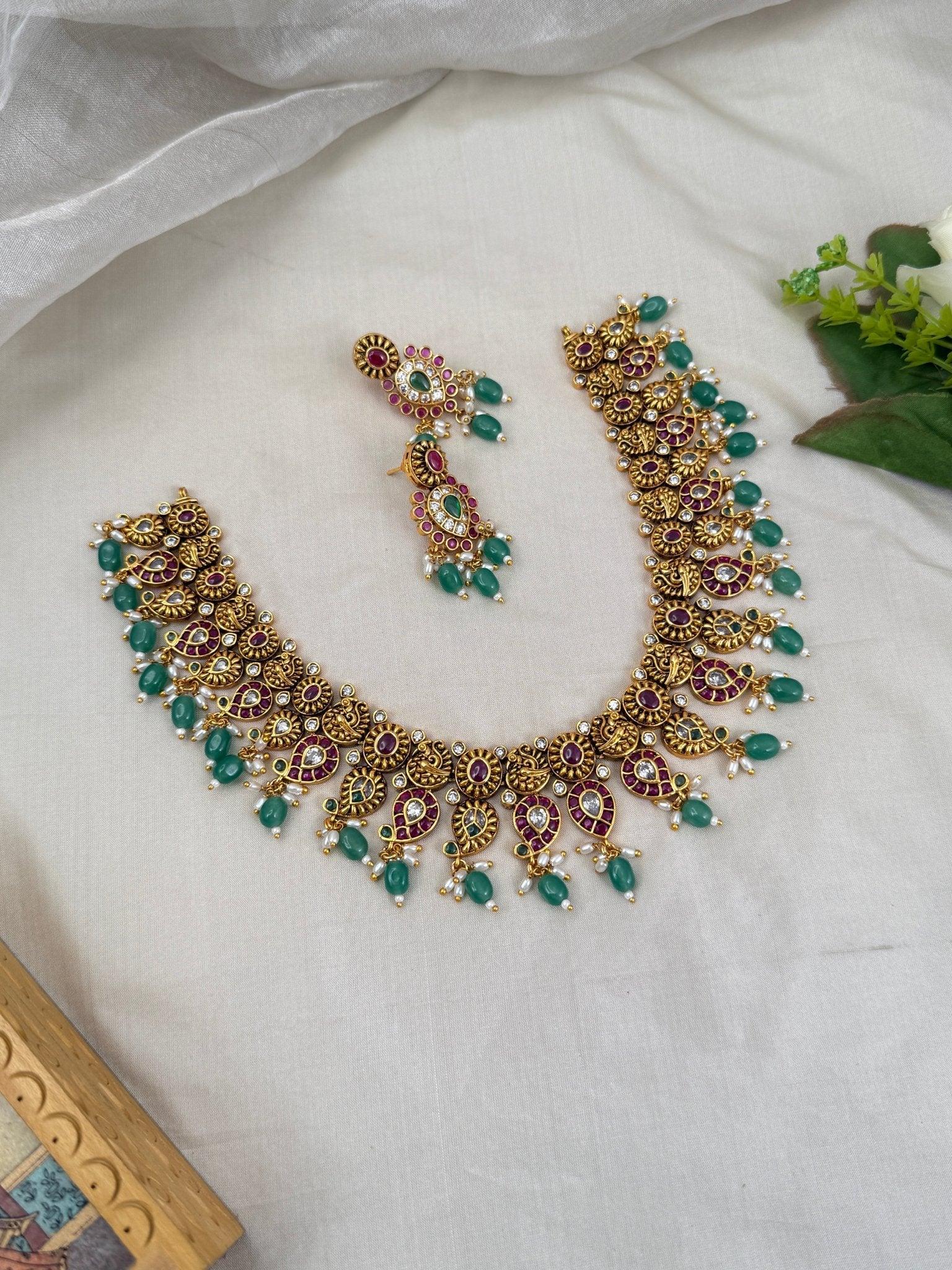 Luxurious Antique Short Necklace Set 691 - Mahilas