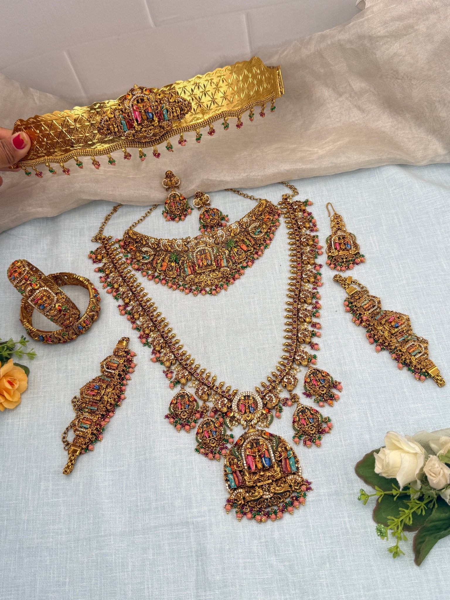 Luxurious Antique Srinivasa Hand Painted Bridal Necklace Set 0423 - Mahilas