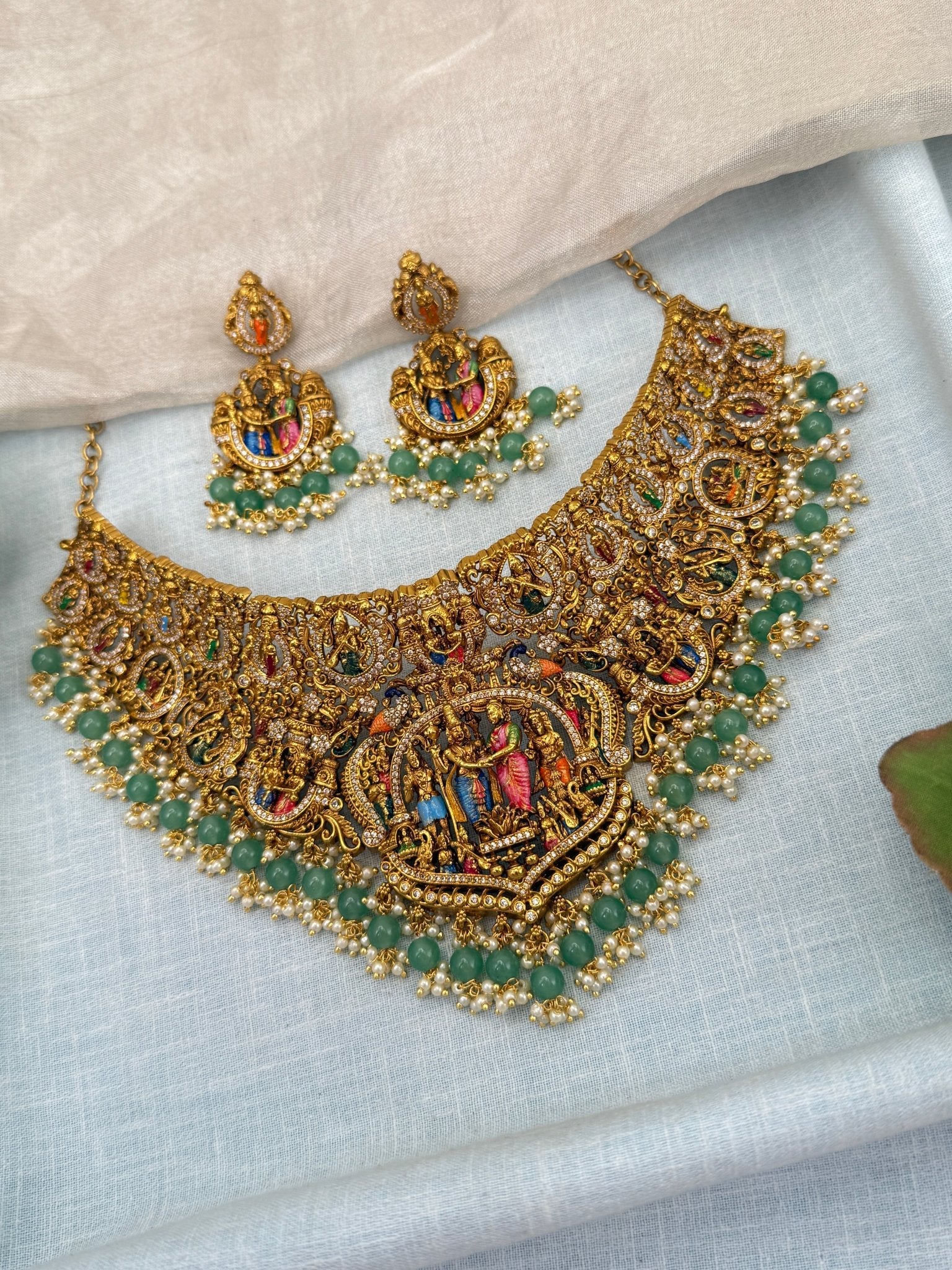 Luxurious Antique Srinivasa Kalyana Choker Necklace Set 0657 - Mahilas