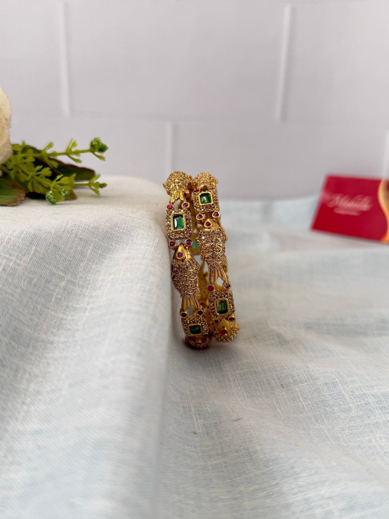 Luxurious Antique Stone Bangles 7216 - Mahilas