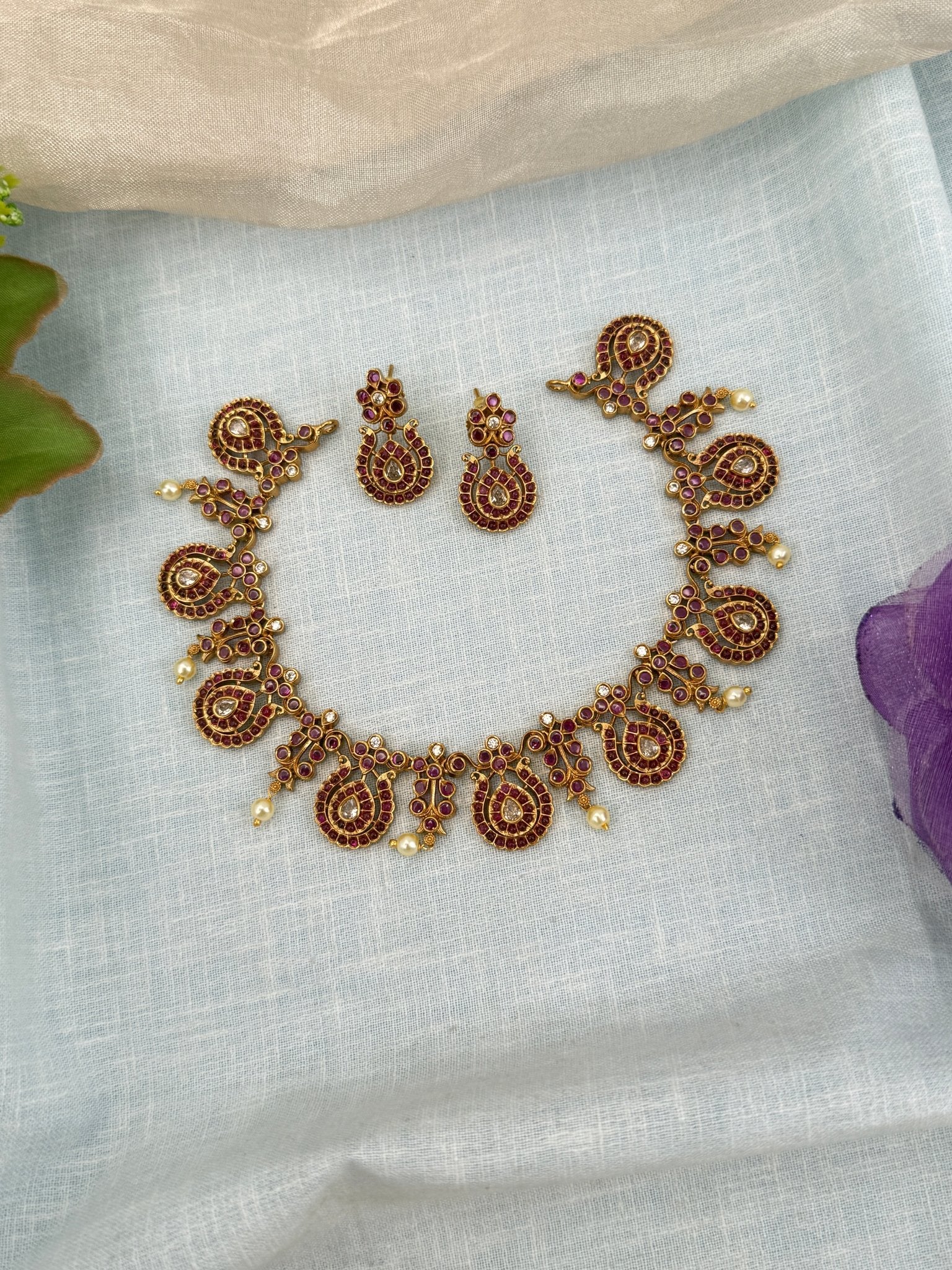 Luxurious Antique Stone Short Necklace Set 0636 - Mahilas
