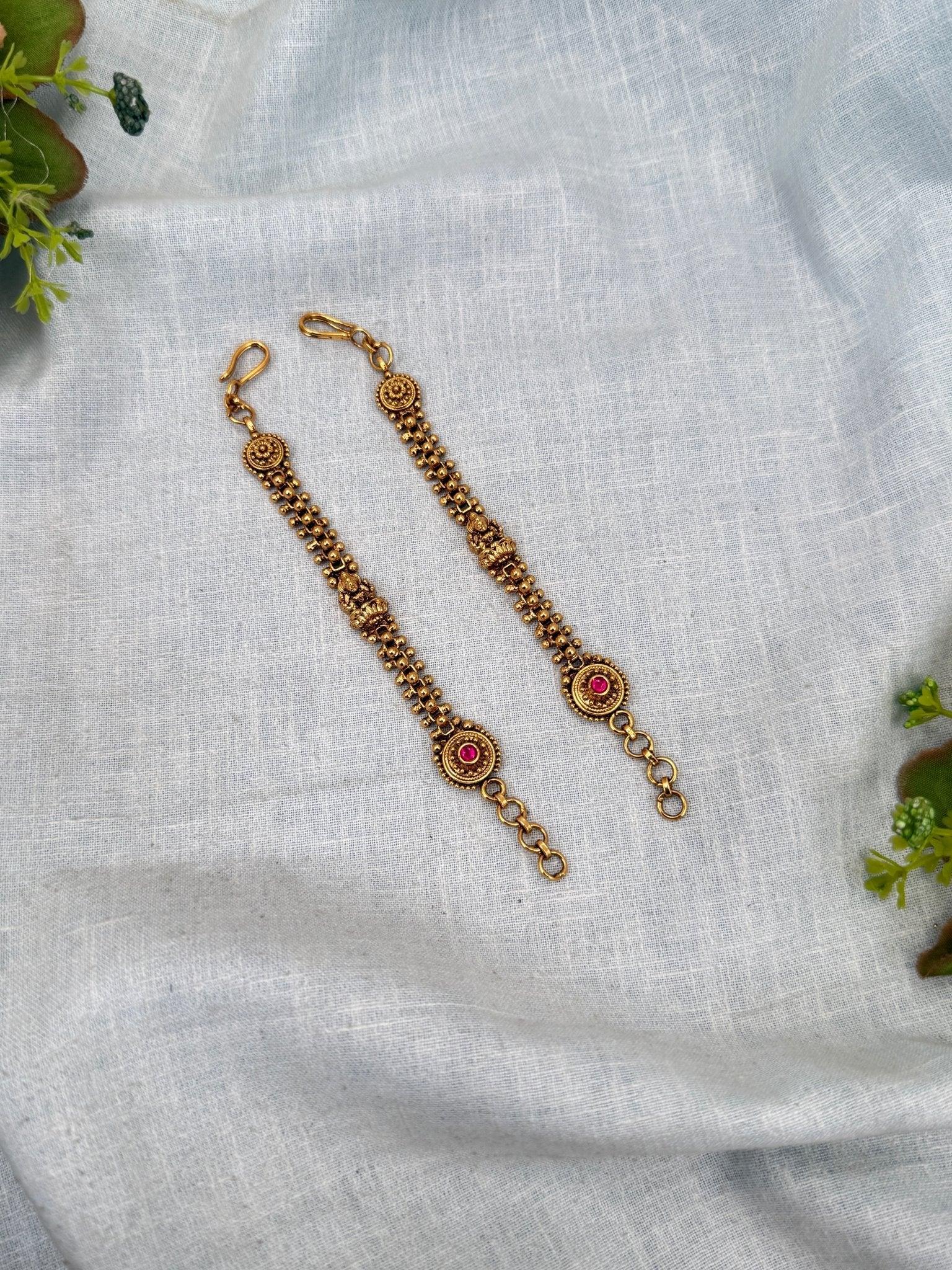 Luxurious Antique Straight Maatal Earchain 327 - Mahilas