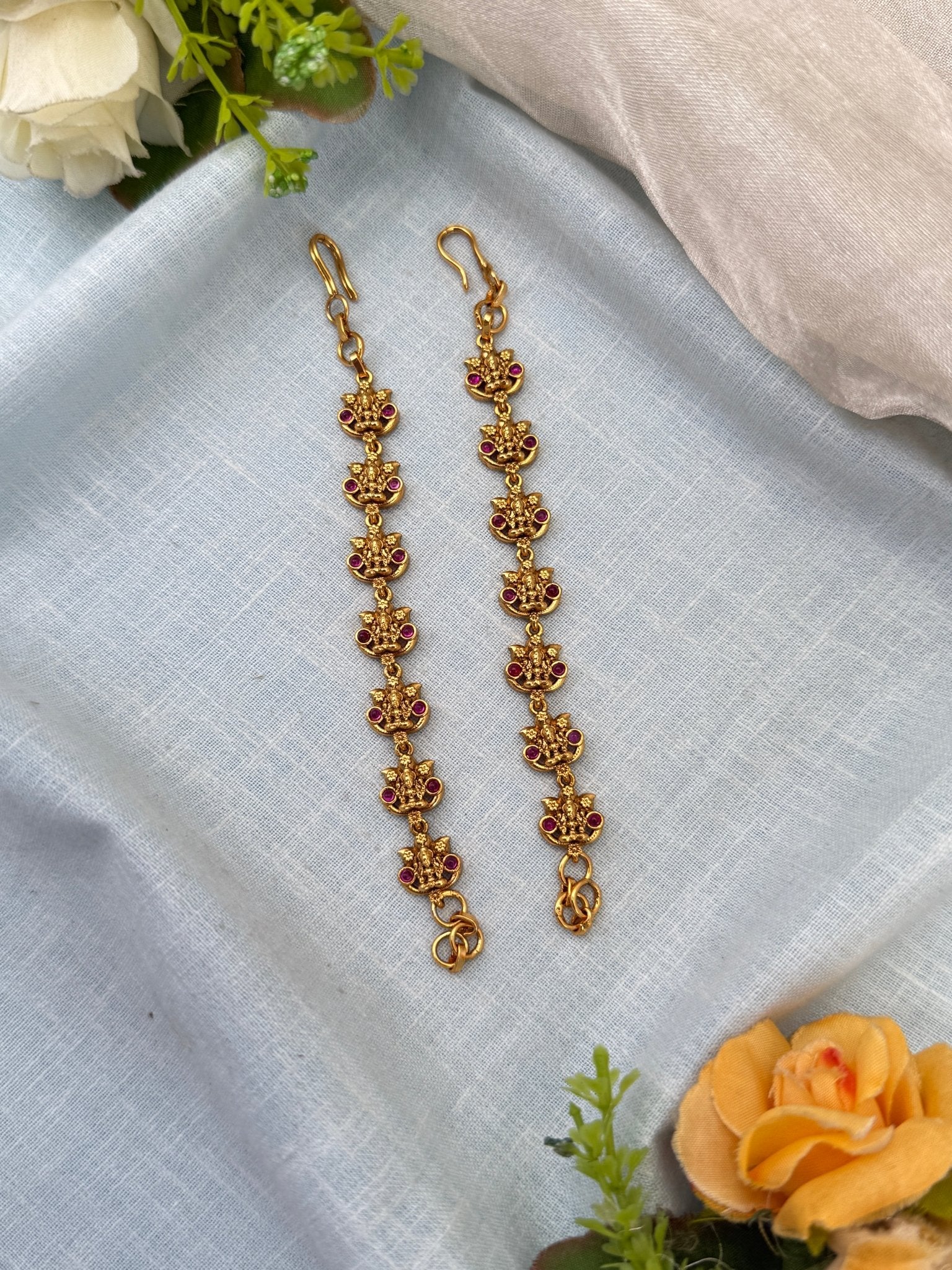 Luxurious Antique Straight Maatal Earchain 373 - Mahilas