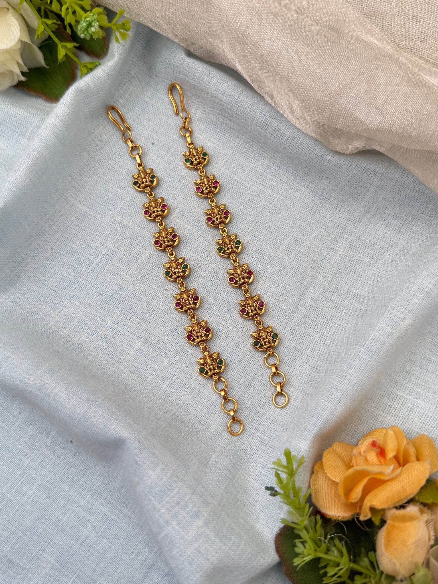 Luxurious Antique Straight Maatal Earchain 380 - Mahilas