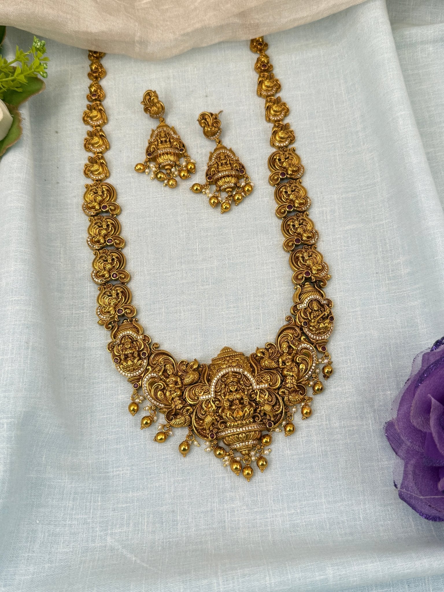 Luxurious Antique Temple Lakshmi Long Necklace Set 0592 - Mahilas
