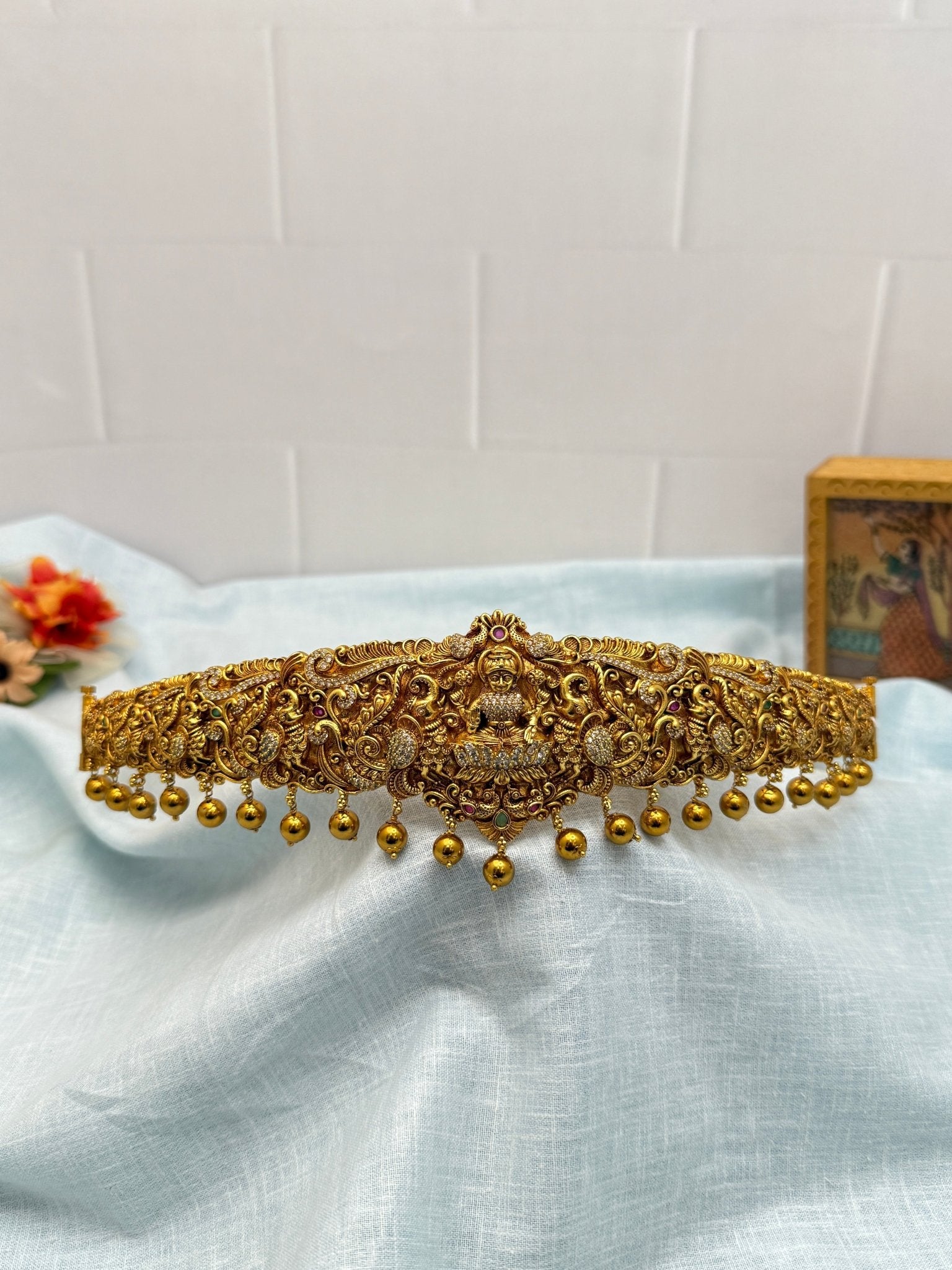Luxurious Antique Vaddanam Kamarbandh 6974 - Mahilas