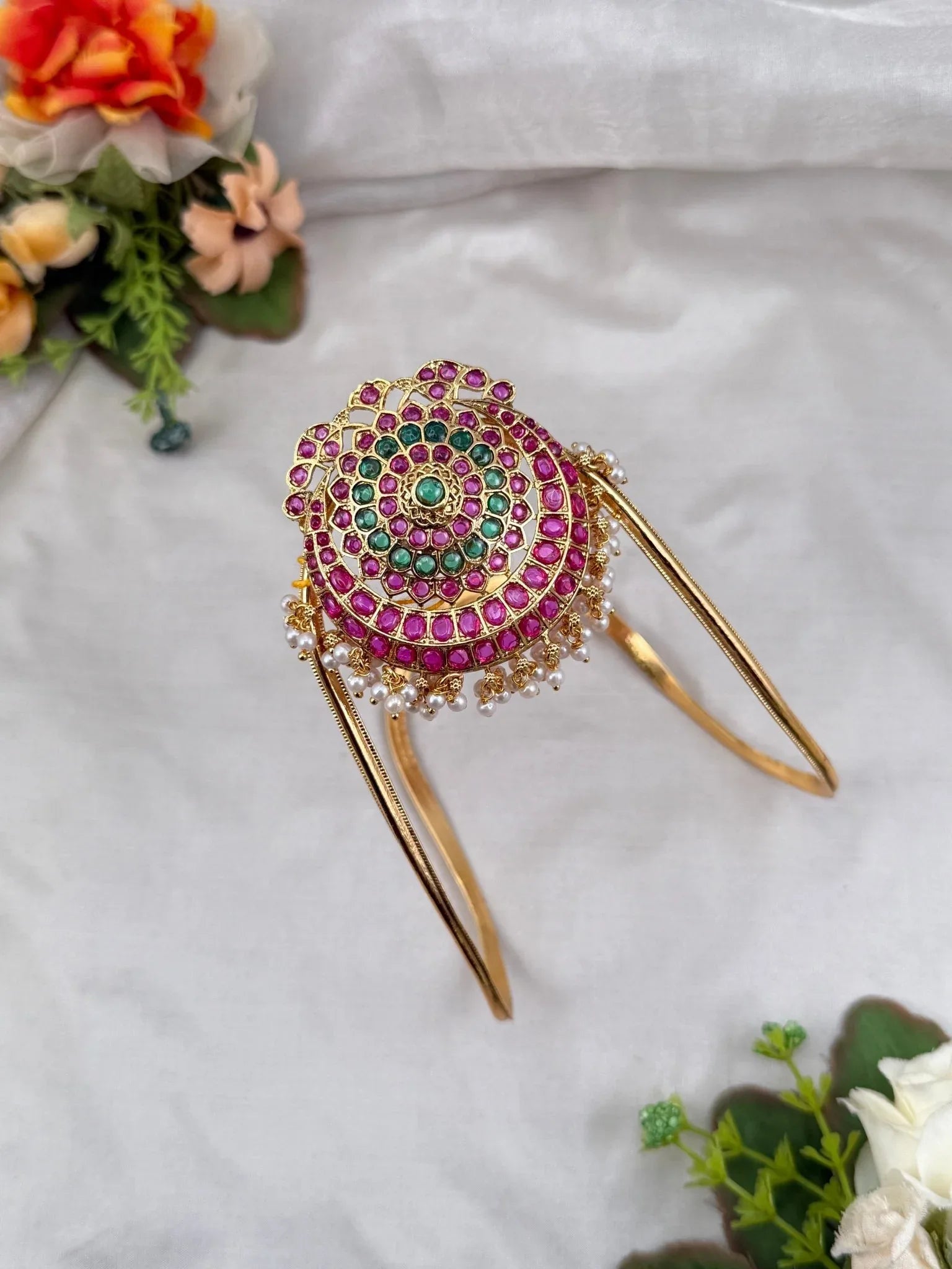 Luxurious Antique Vanki Bajubandh 4109 - Mahilas