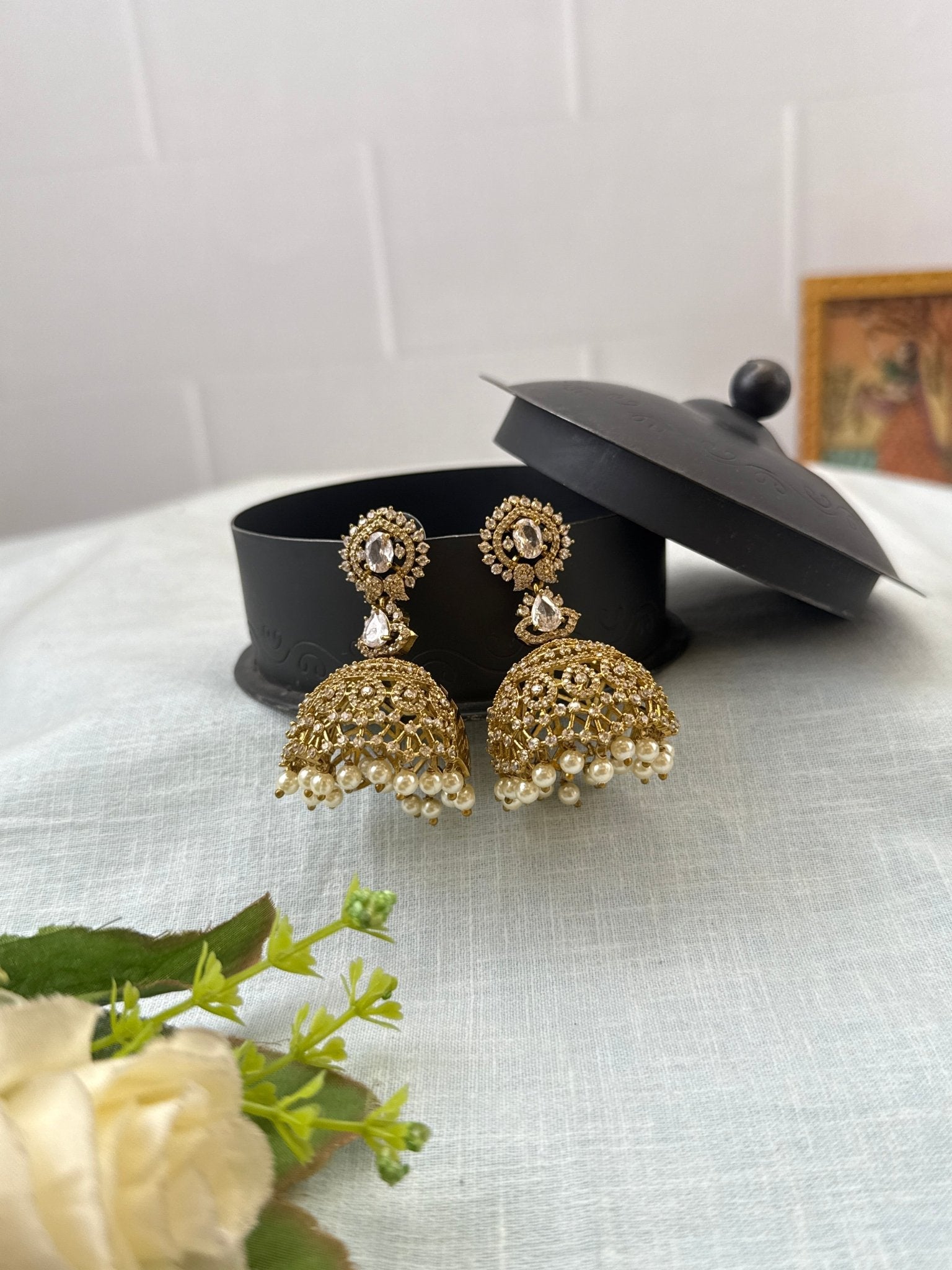 Luxurious Antique Victorian Jhumka Earrings 1096 - Mahilas