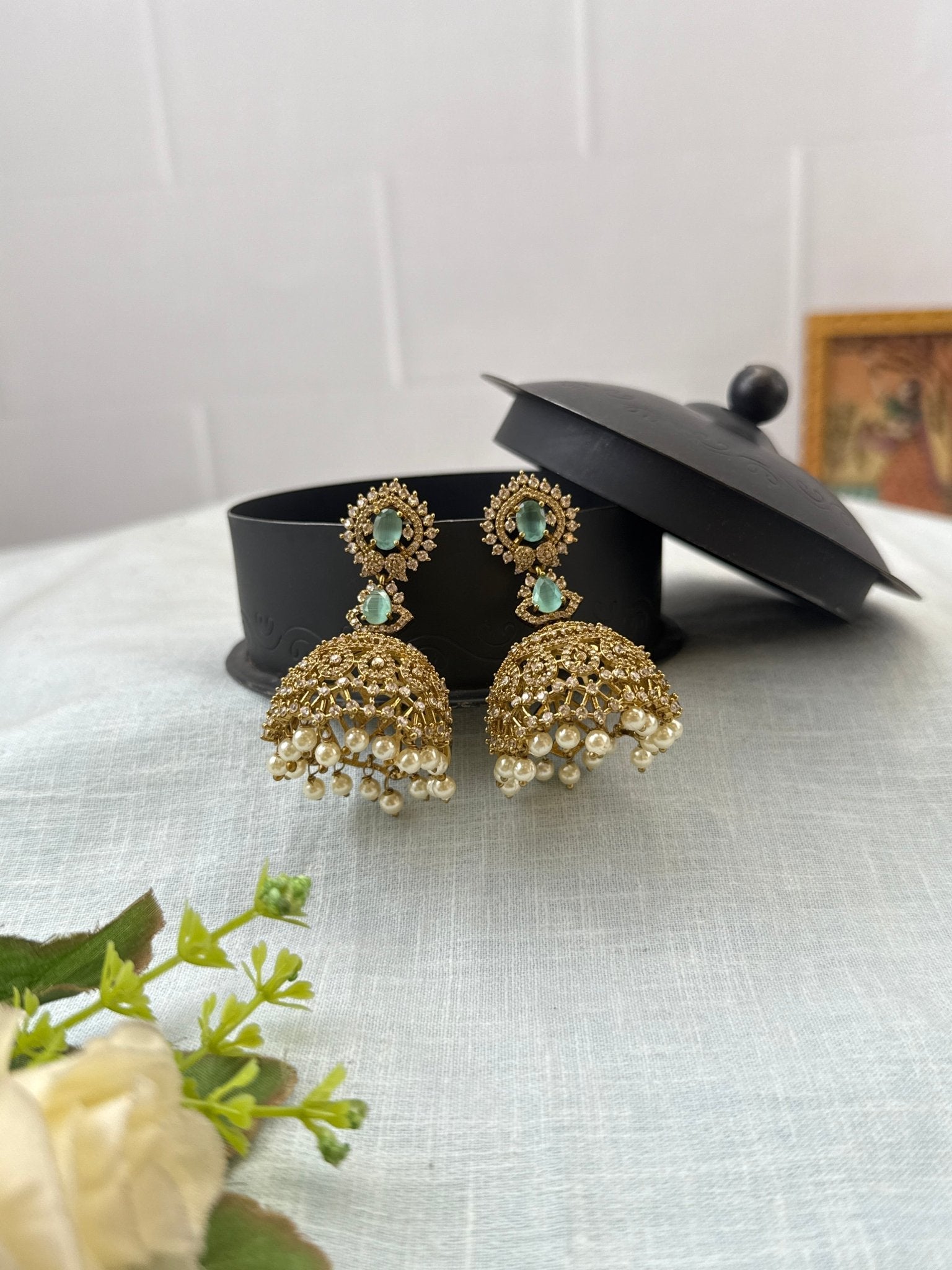 Luxurious Antique Victorian Jhumka Earrings 1097 - Mahilas