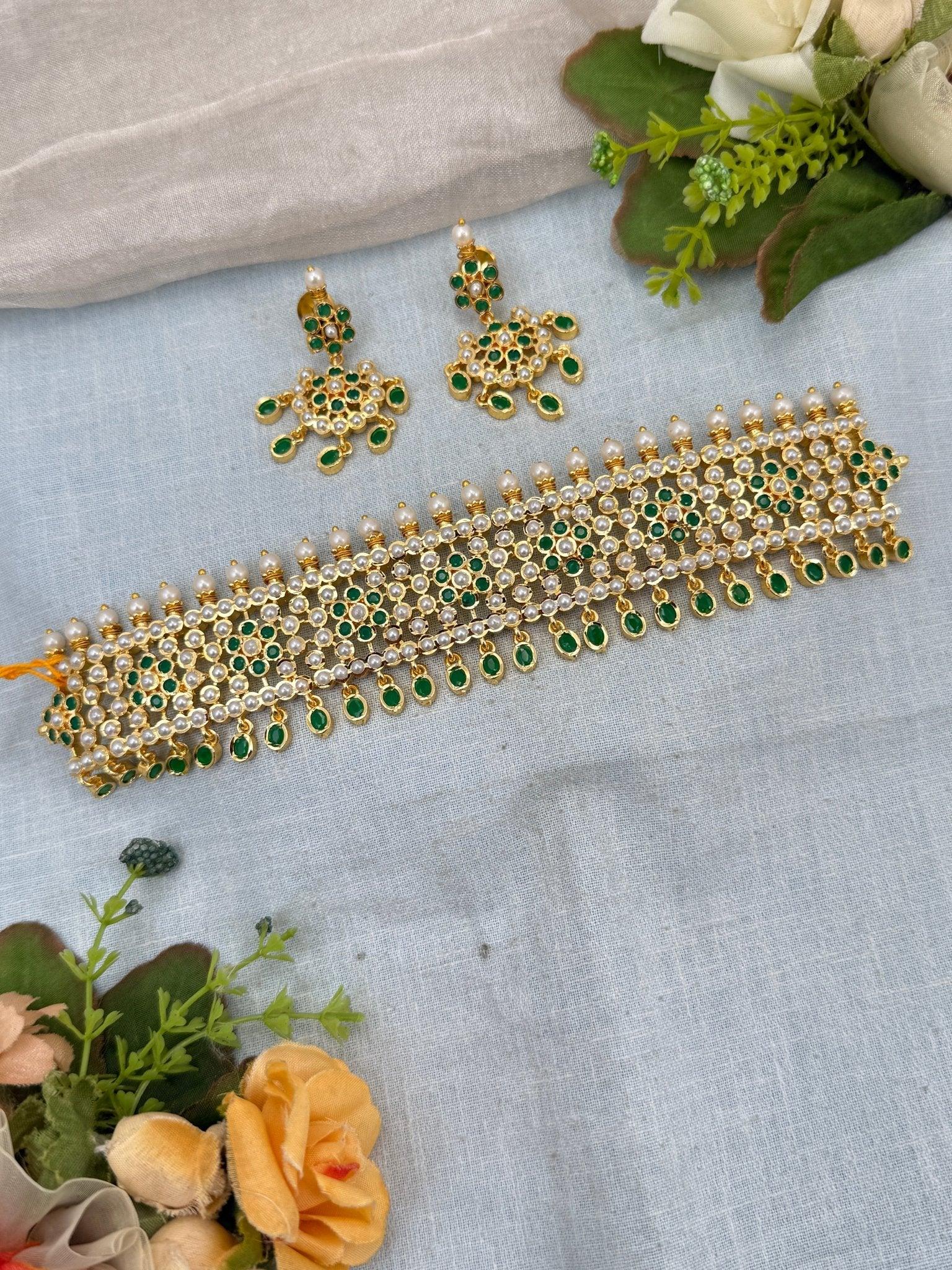 Luxurious Gold Like Antique Choker Necklace Set 0247 - Mahilas