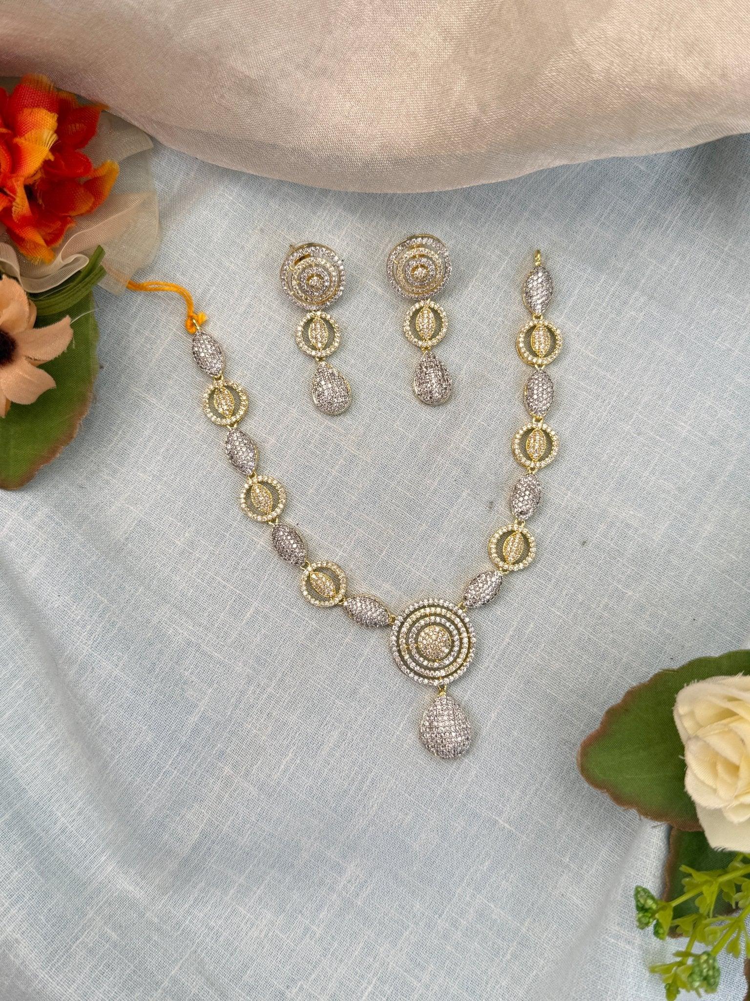 Luxurious Gold Stone Short Necklace Set 491 - Mahilas