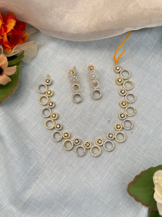 Luxurious Gold Stone Short Necklace Set 493 - Mahilas