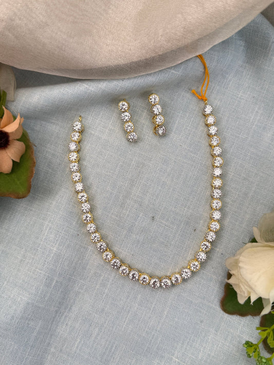 Luxurious Gold Stone Short Necklace Set 494 - Mahilas