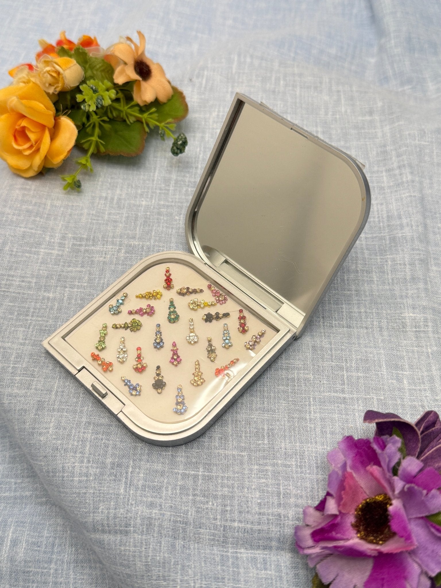 Luxurious Grand Bindi Box 150 - Mahilas
