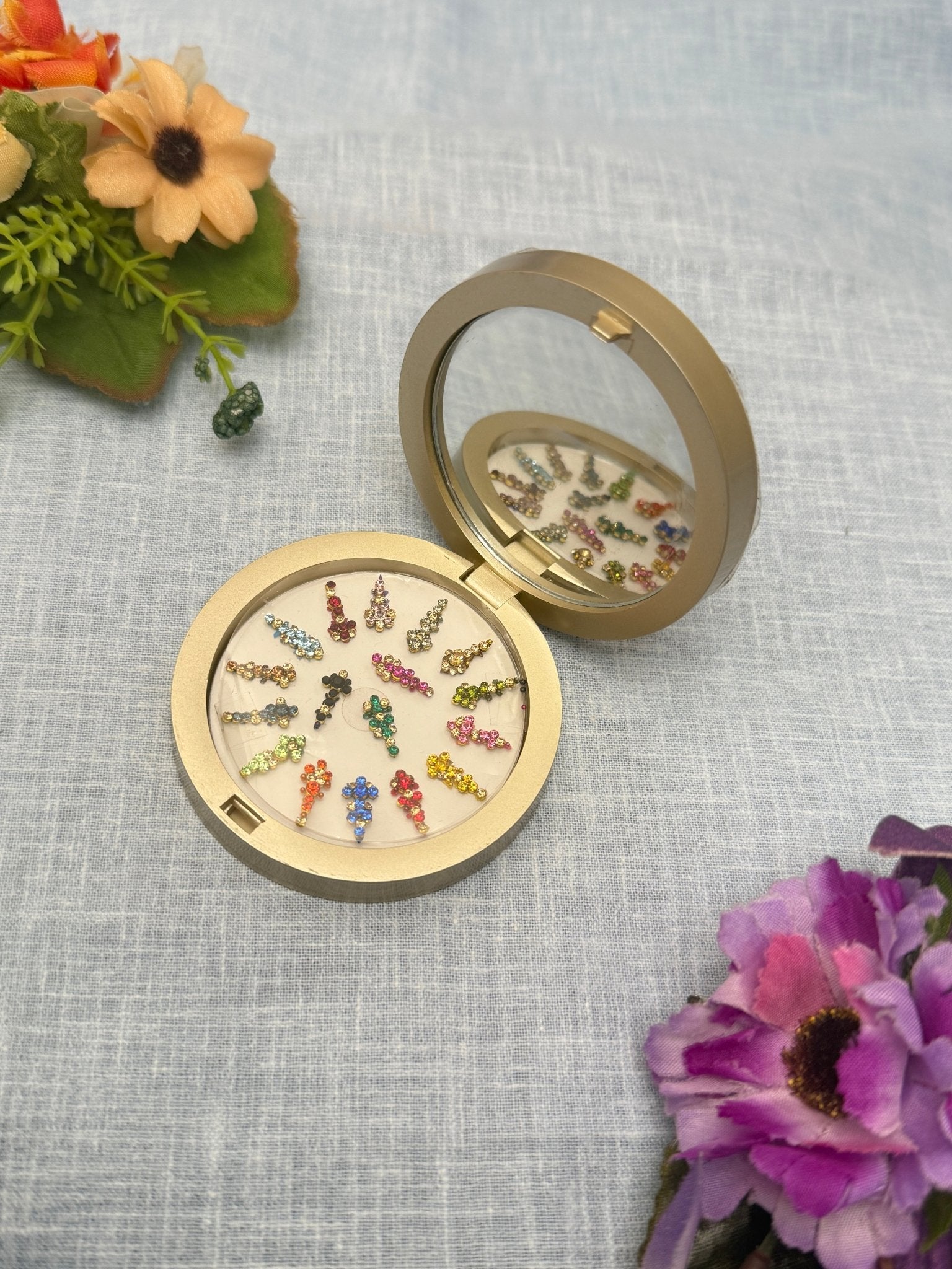 Luxurious Grand Bindi Box 224 - Mahilas