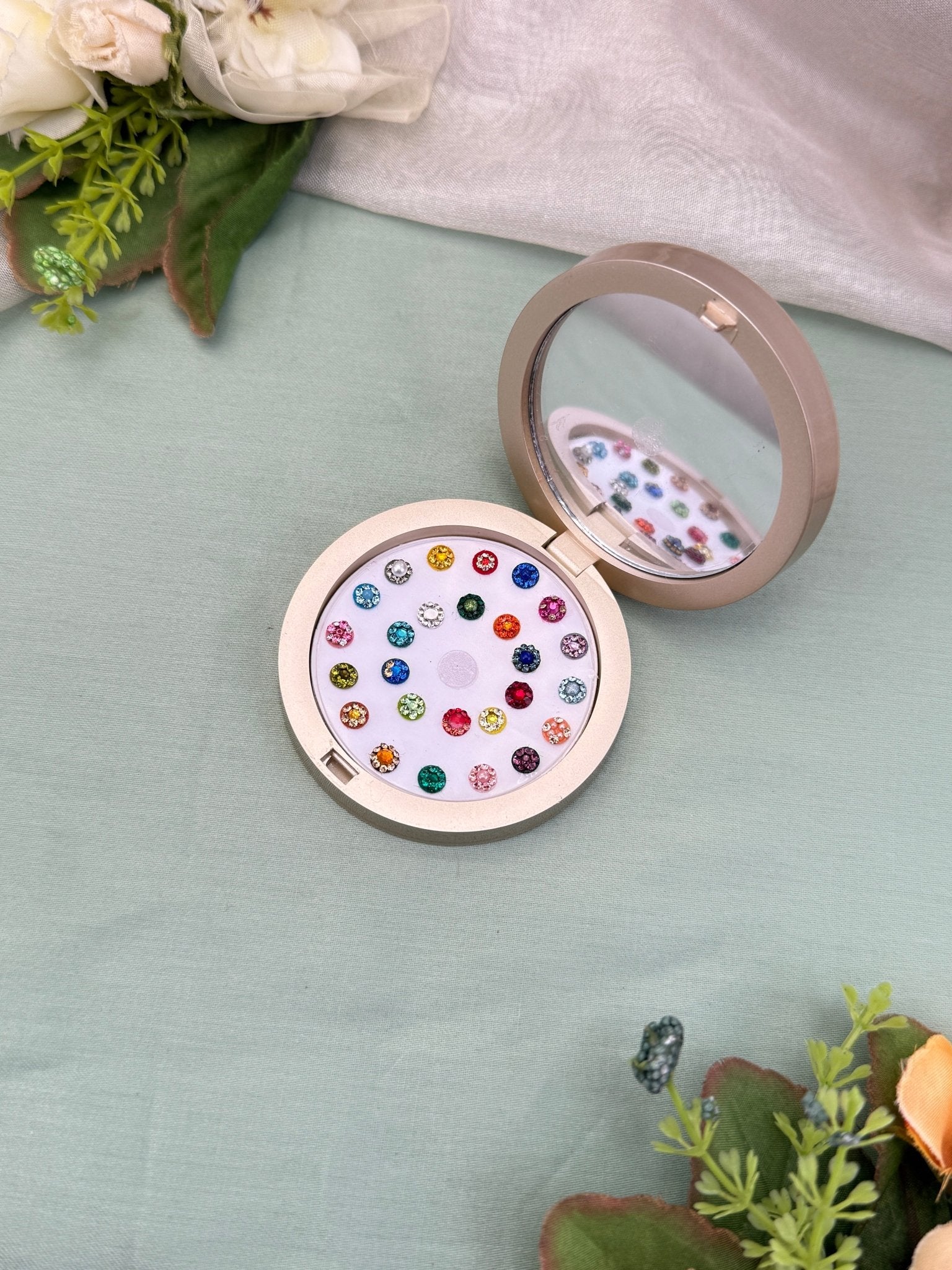 Luxurious Grand Bindi Box 456 - Mahilas