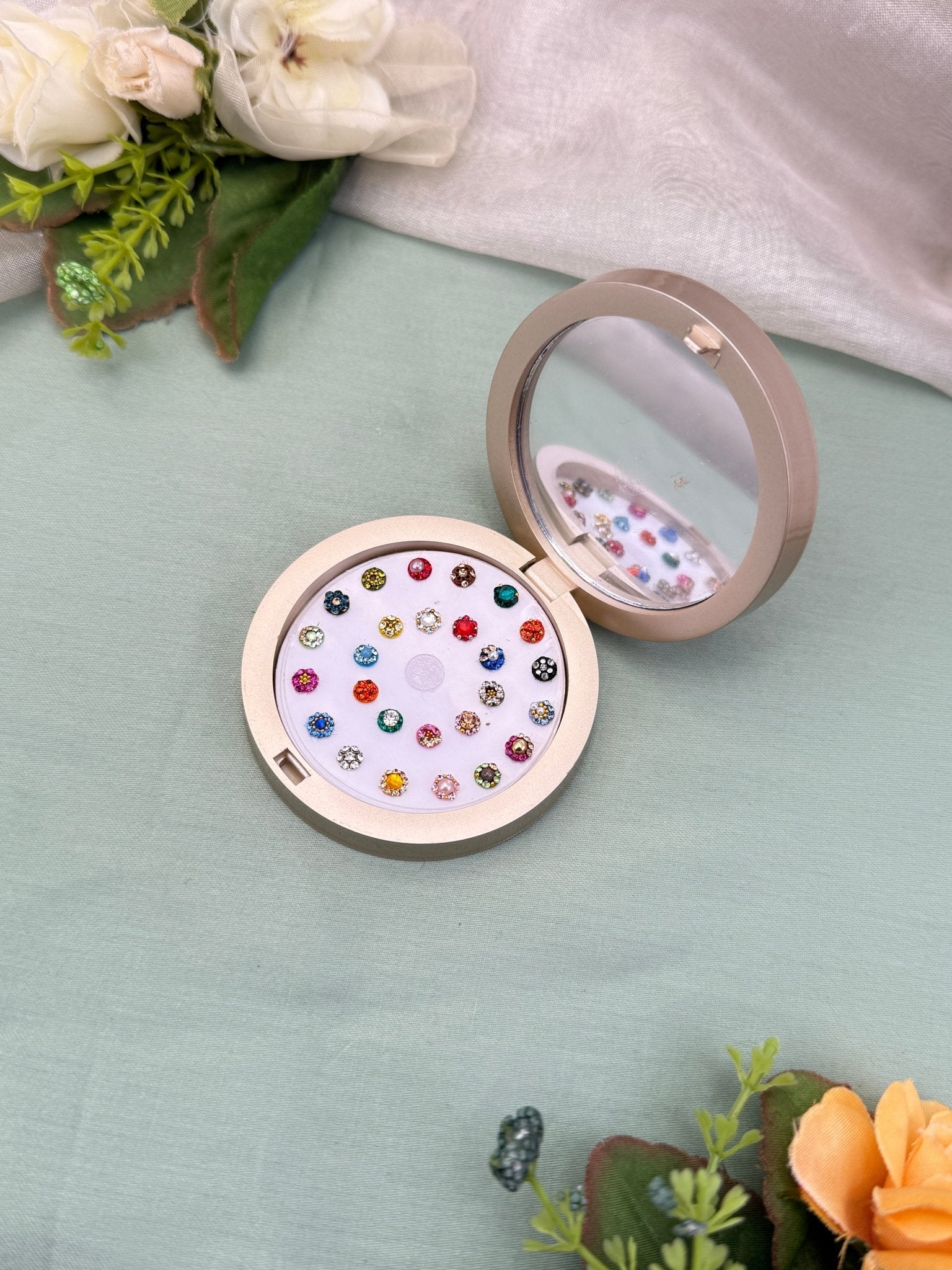 Luxurious Grand Bindi Box 464 - Mahilas