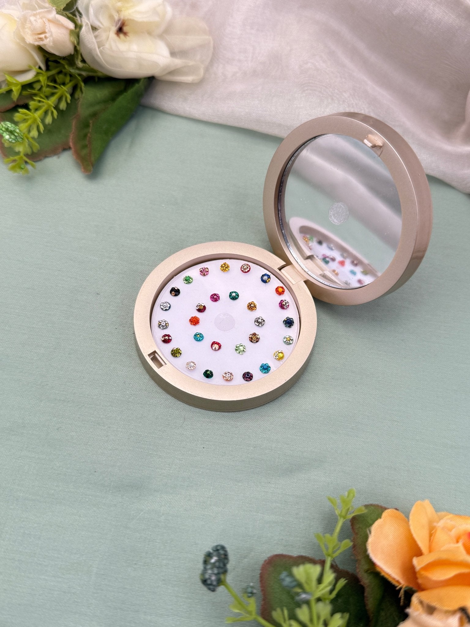 Luxurious Grand Bindi Box 481 - Mahilas