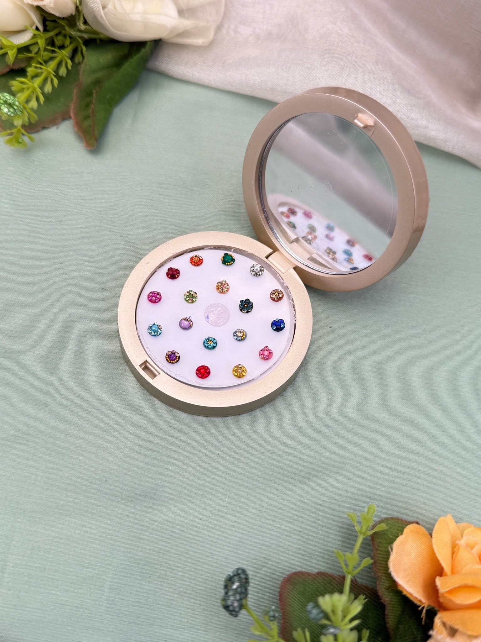 Luxurious Grand Bindi Box 496 - Mahilas