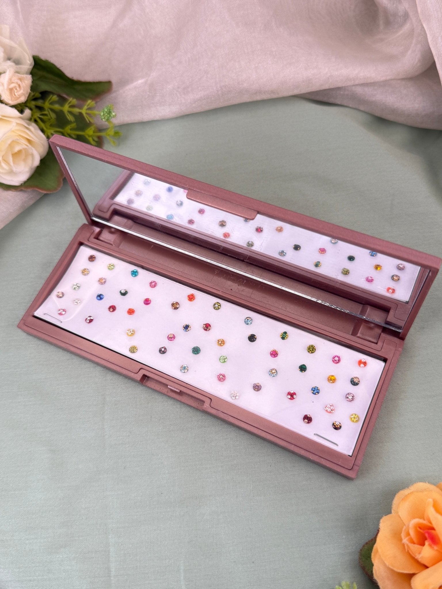 Luxurious Grand Bindi Box 647 - Mahilas