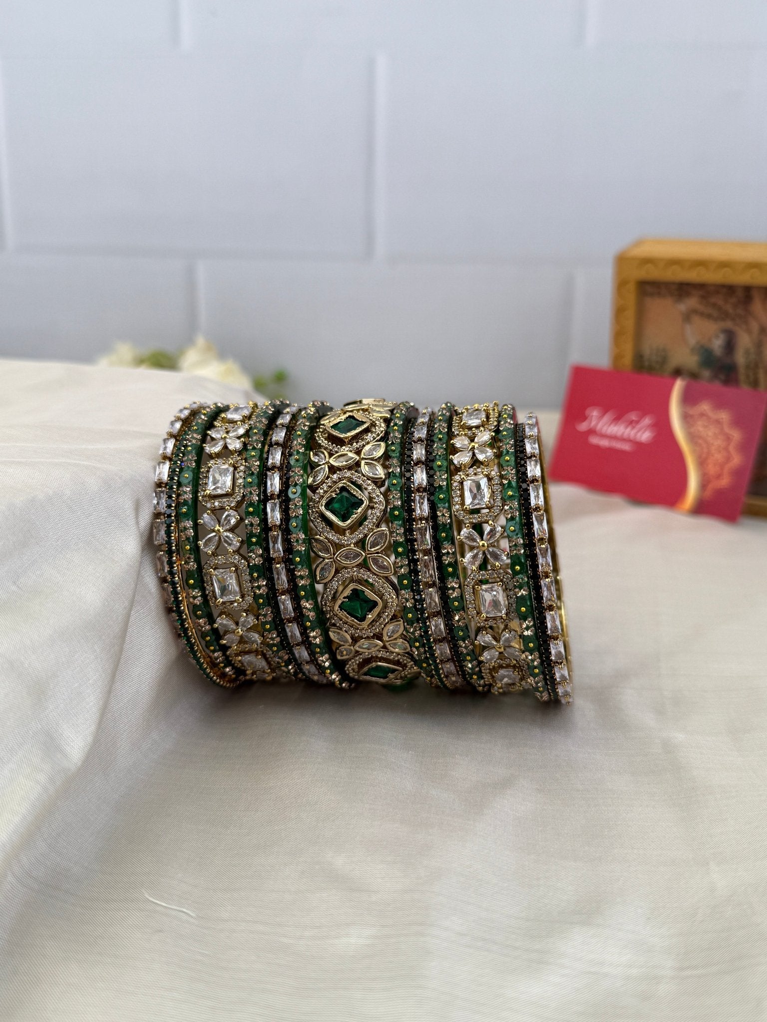 Luxurious Green Glass & Victorian Bangle Set - 5190 - Mahilas