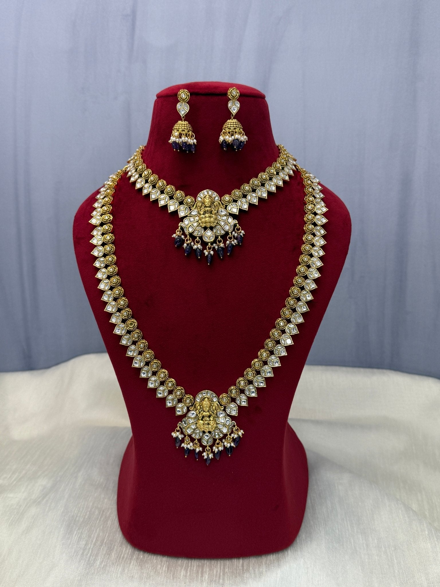 Luxurious Jadau Kundan Bridal Necklace Set 282 - Mahilas
