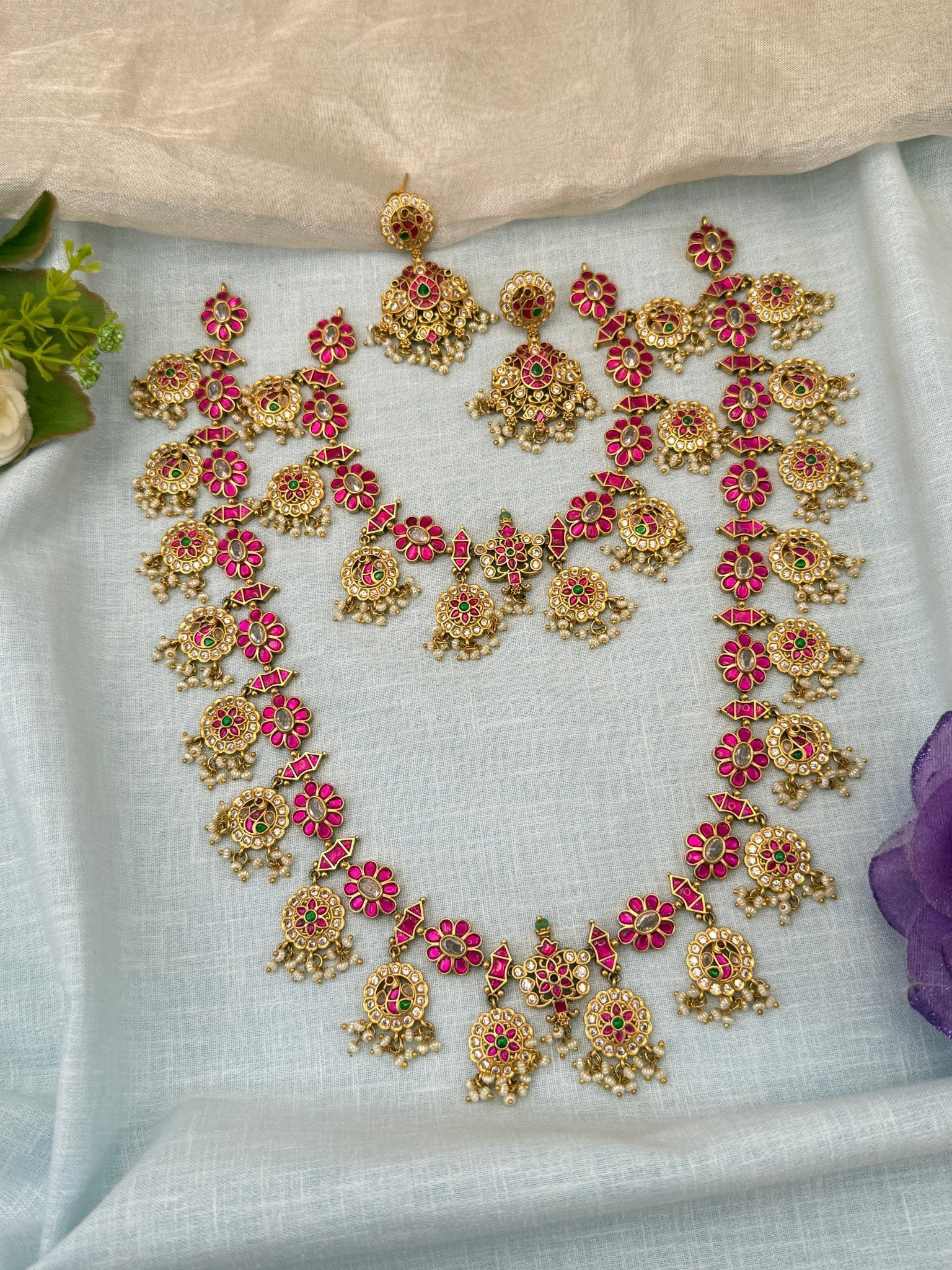 Luxurious Jadau Kundan Bridal Necklace Set 615 - Mahilas