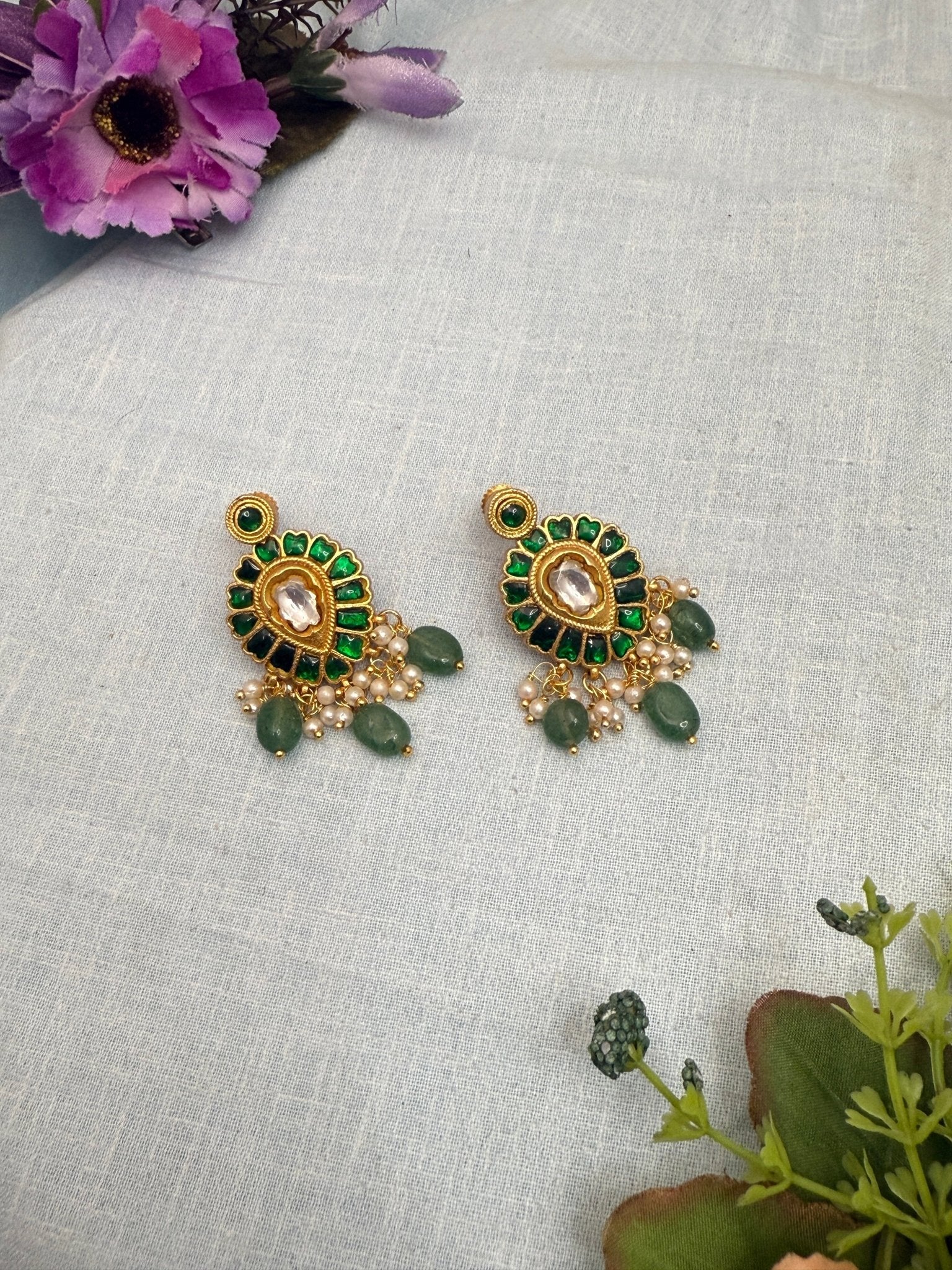 Luxurious Jadau Kundan Earrings Reversible Stud Earrings 1216 - Mahilas