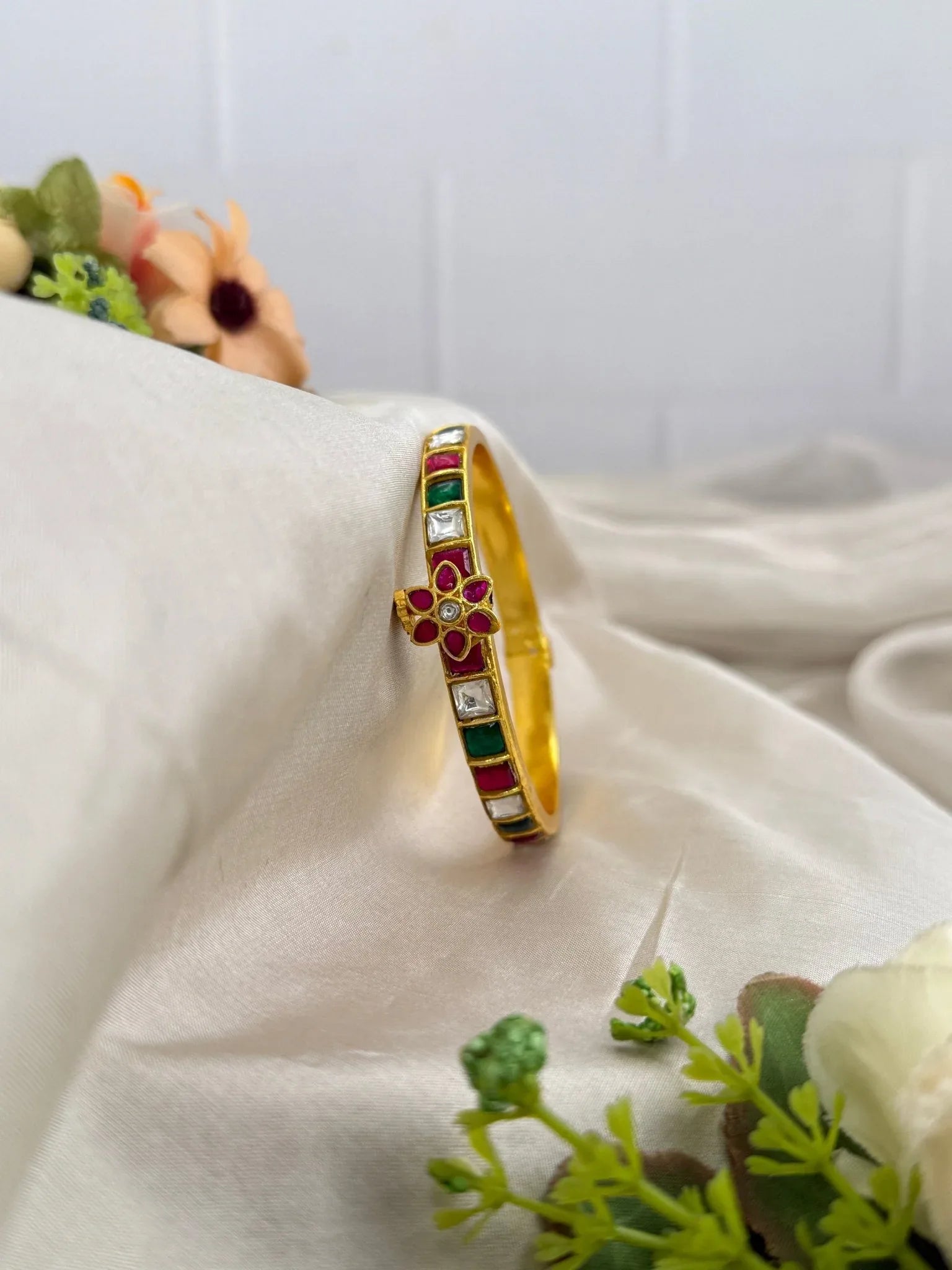 Luxurious Jadau Kundan Kada Bangle Design 11142 - 4 Colors (Single) - Mahilas