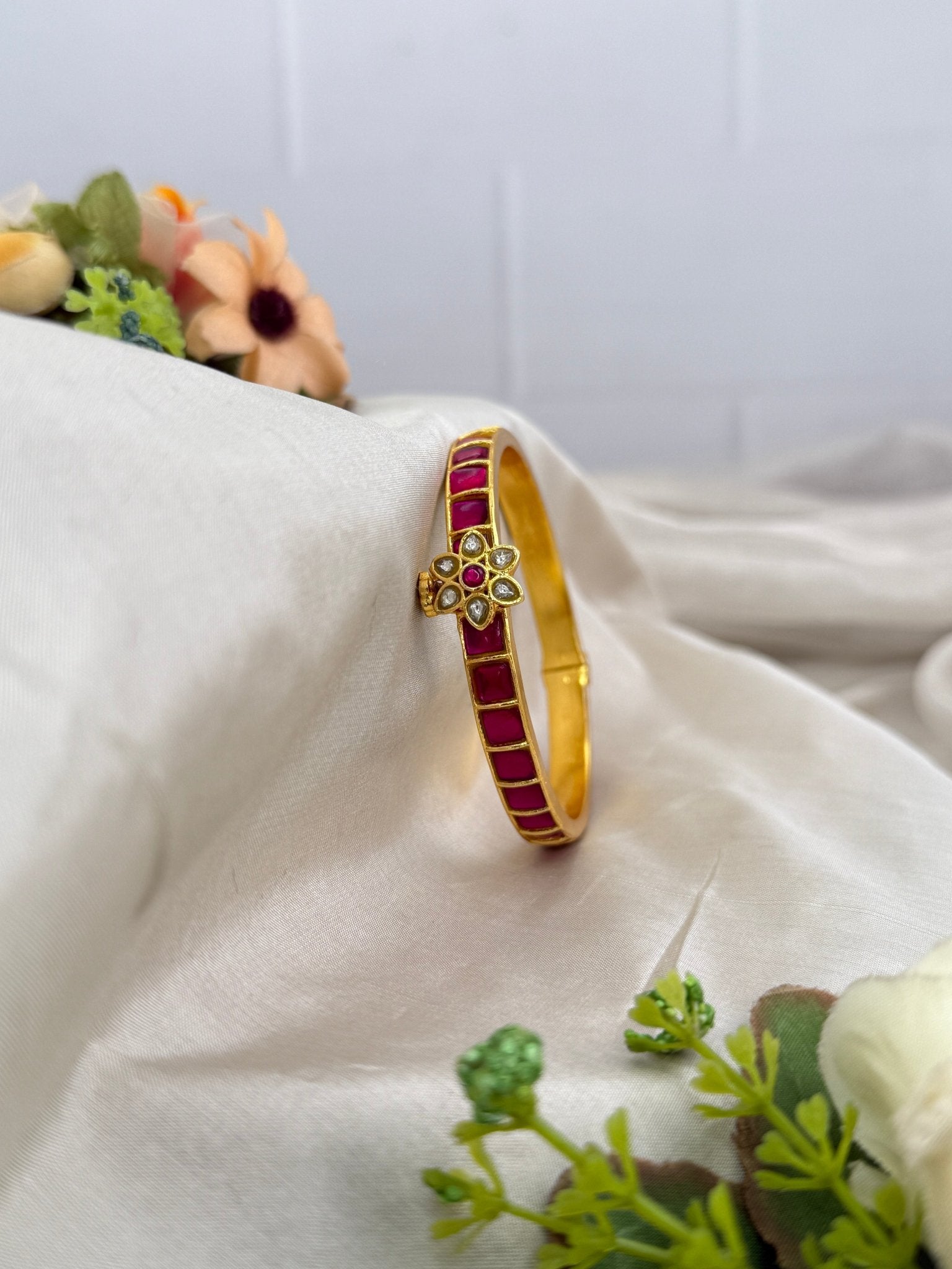 Luxurious Jadau Kundan Kada Bangle Design 11142 - 4 Colors (Single) - Mahilas