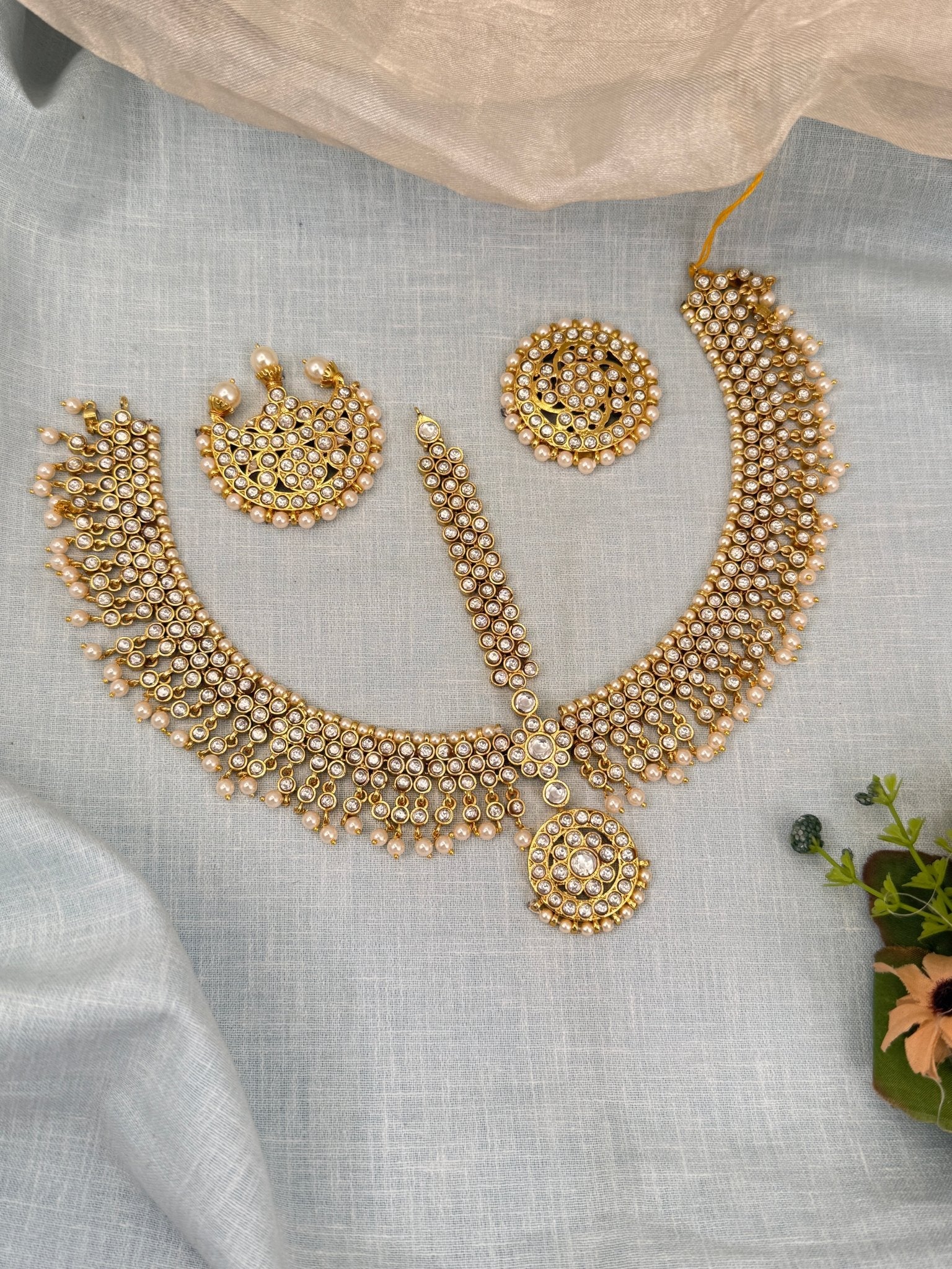 Luxurious Jadau Kundan Maang Tikka Set 227 - Mahilas