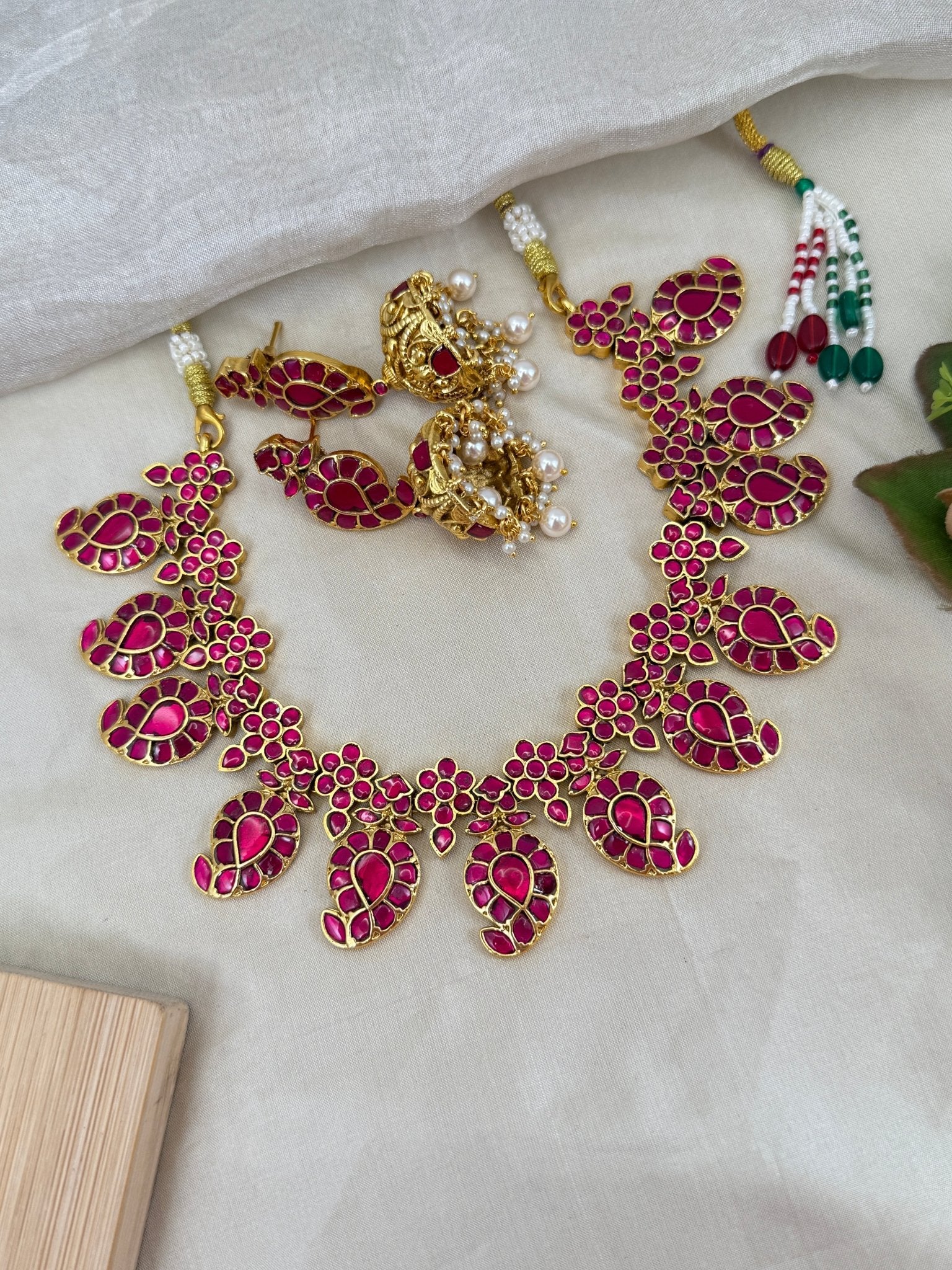 Luxurious Jadau Kundan Mango Short Necklace Set 624 - Mahilas